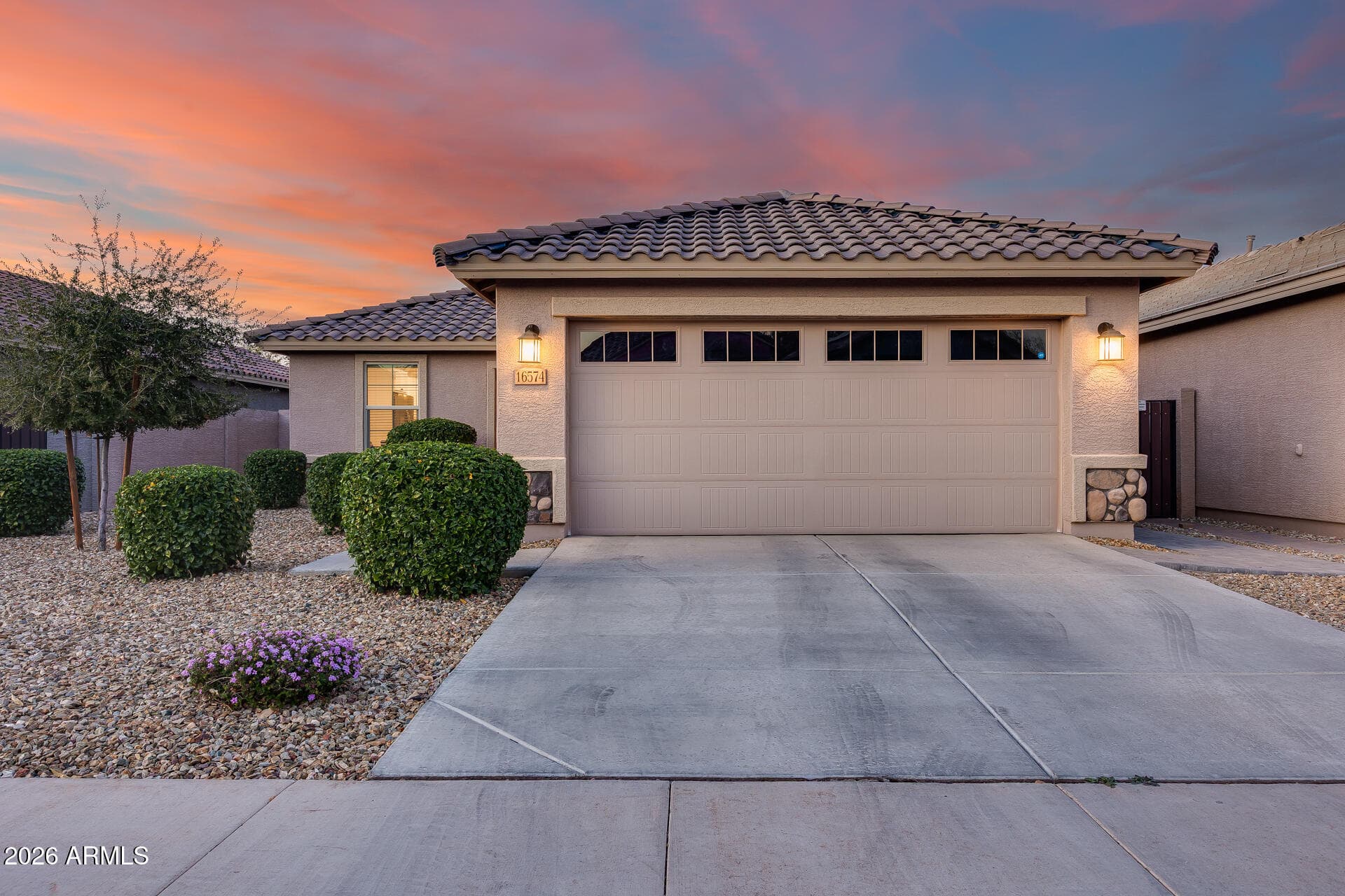 16574 W Alameda Rd — photo 1