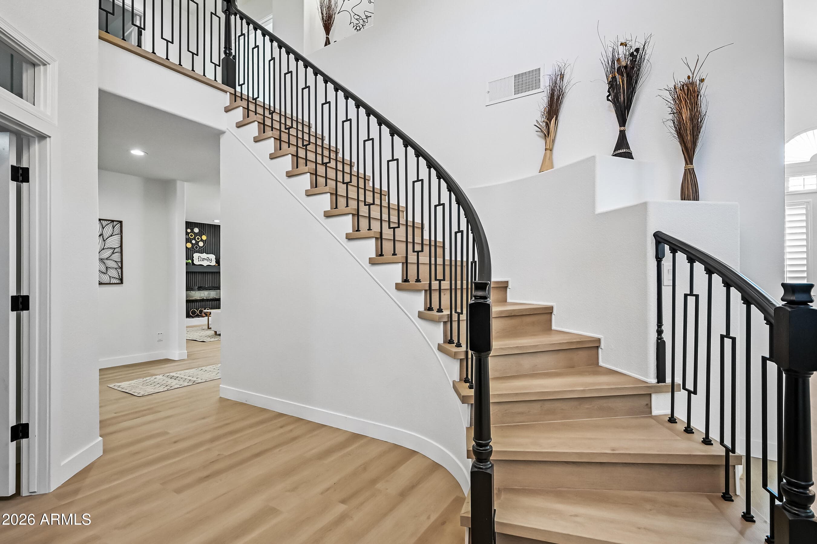 815 E DESERT TRUMPET RD - See more photos