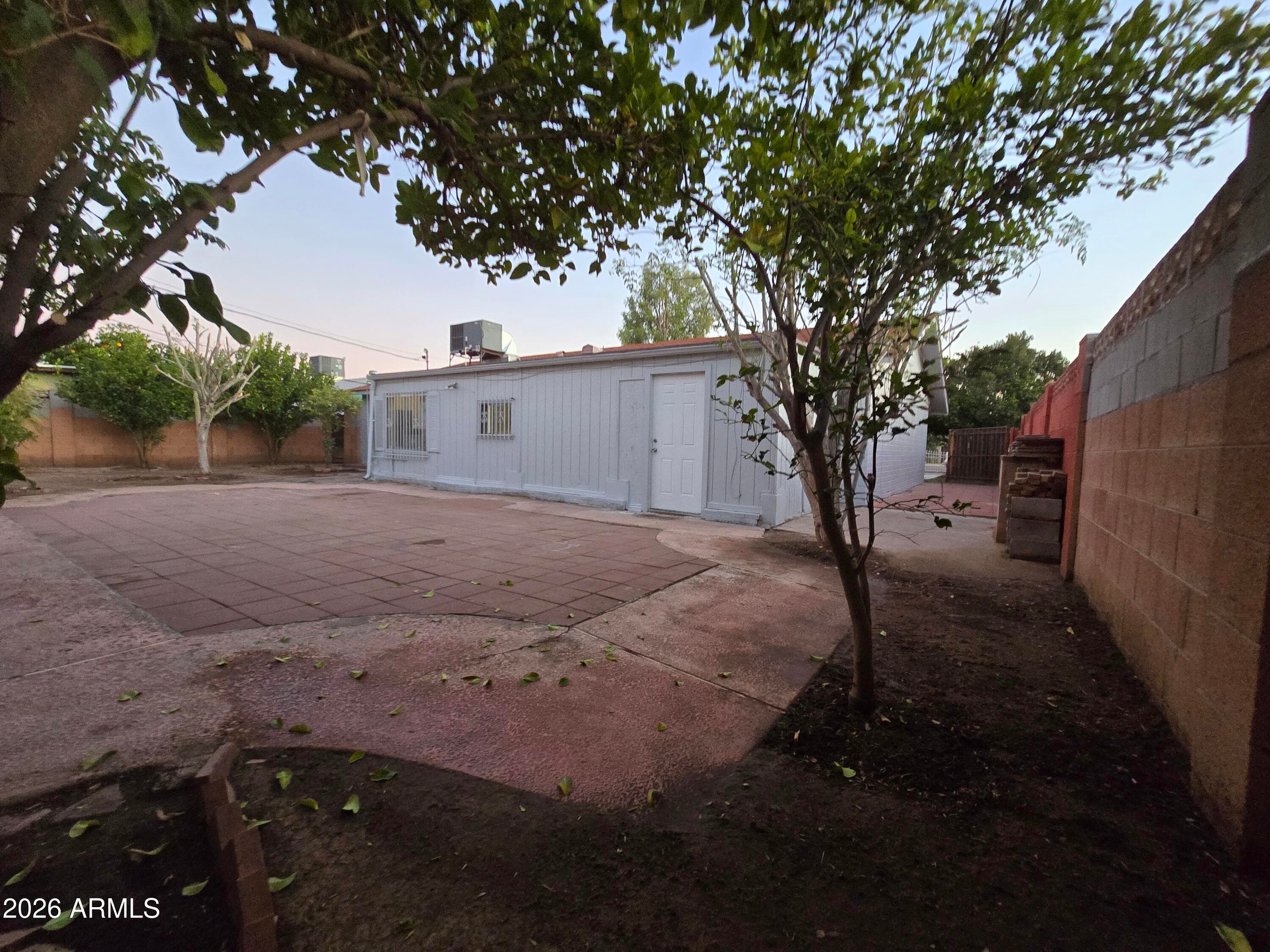 3420 W Maryland Ave — photo 15