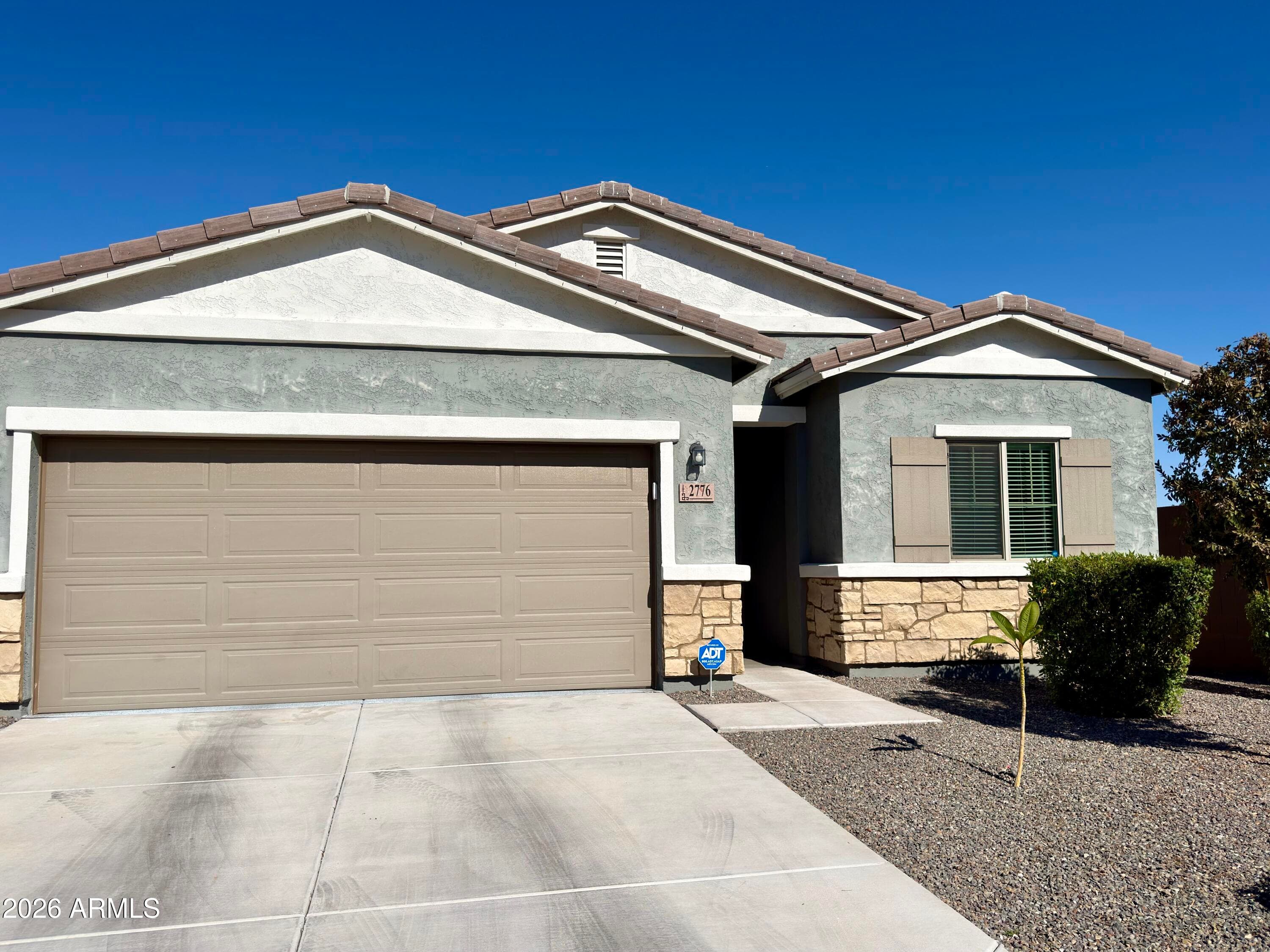 2776 E Sequoia Dr — photo 1