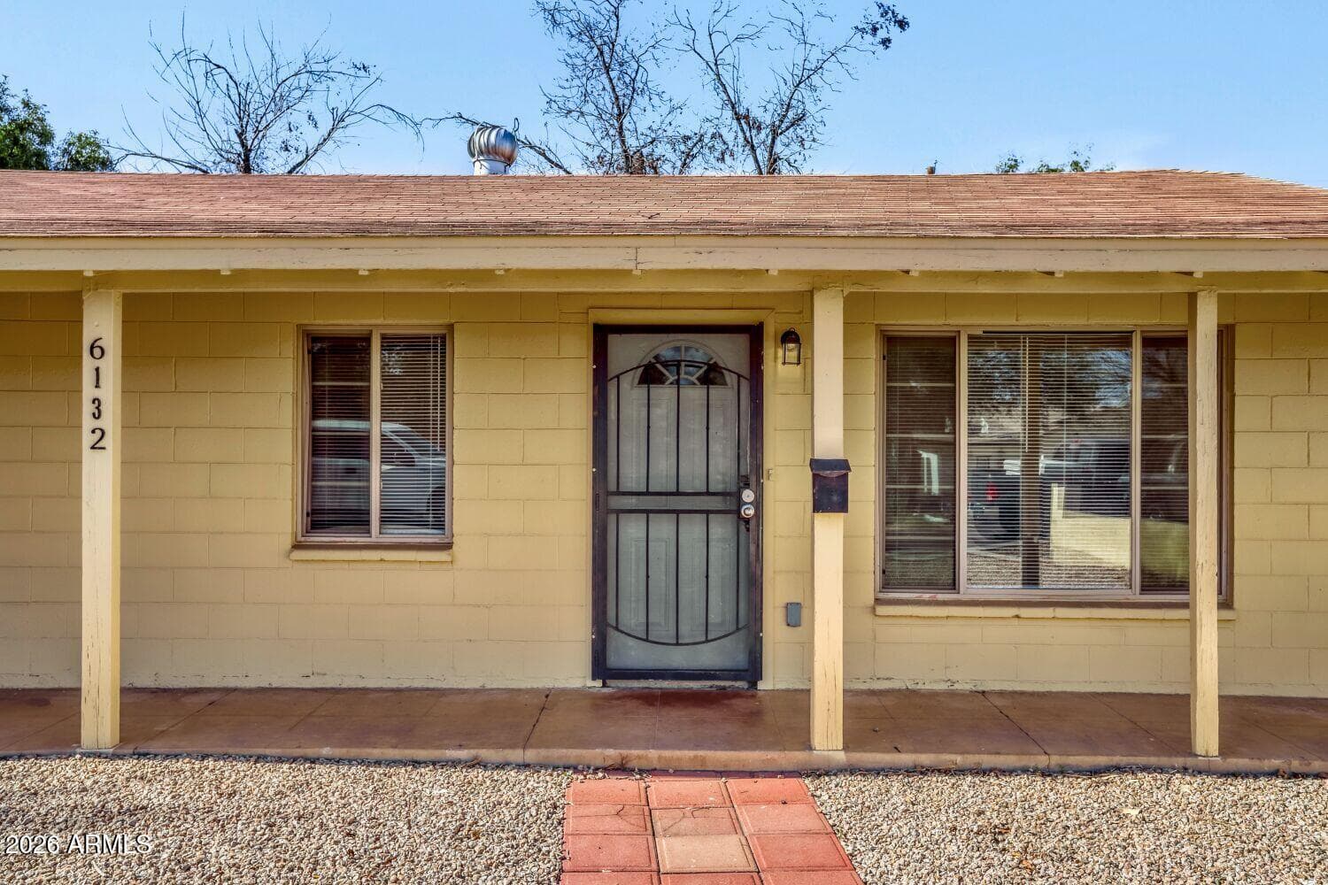 6132 N 35th Dr — photo 1