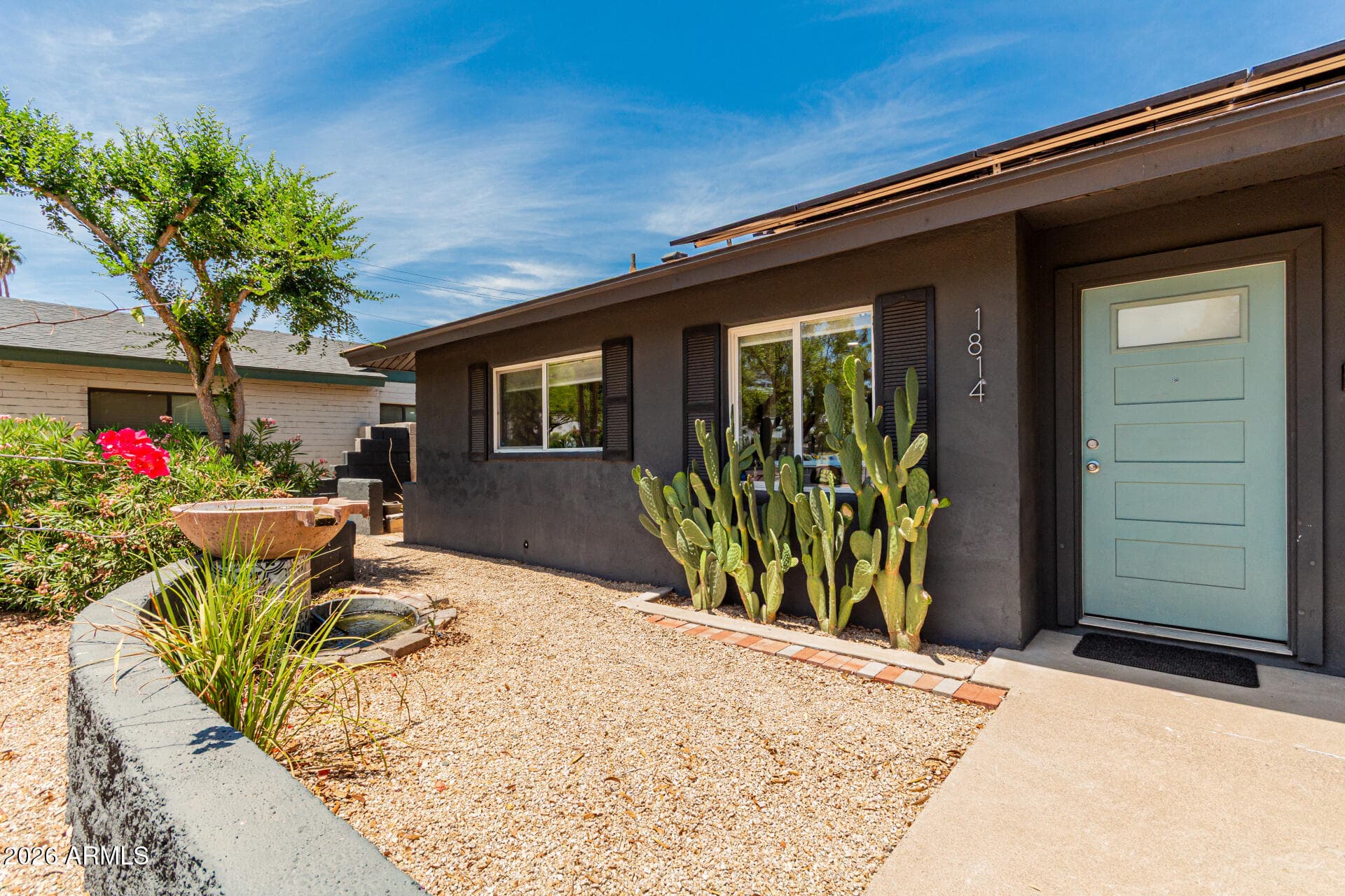 1814 W Thomas Rd — photo 1