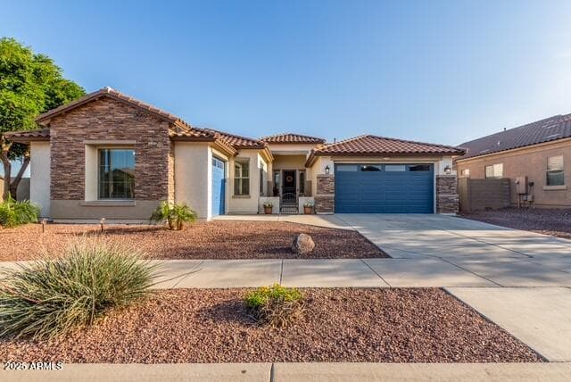 15981 W POINSETTIA DR - Photo 3