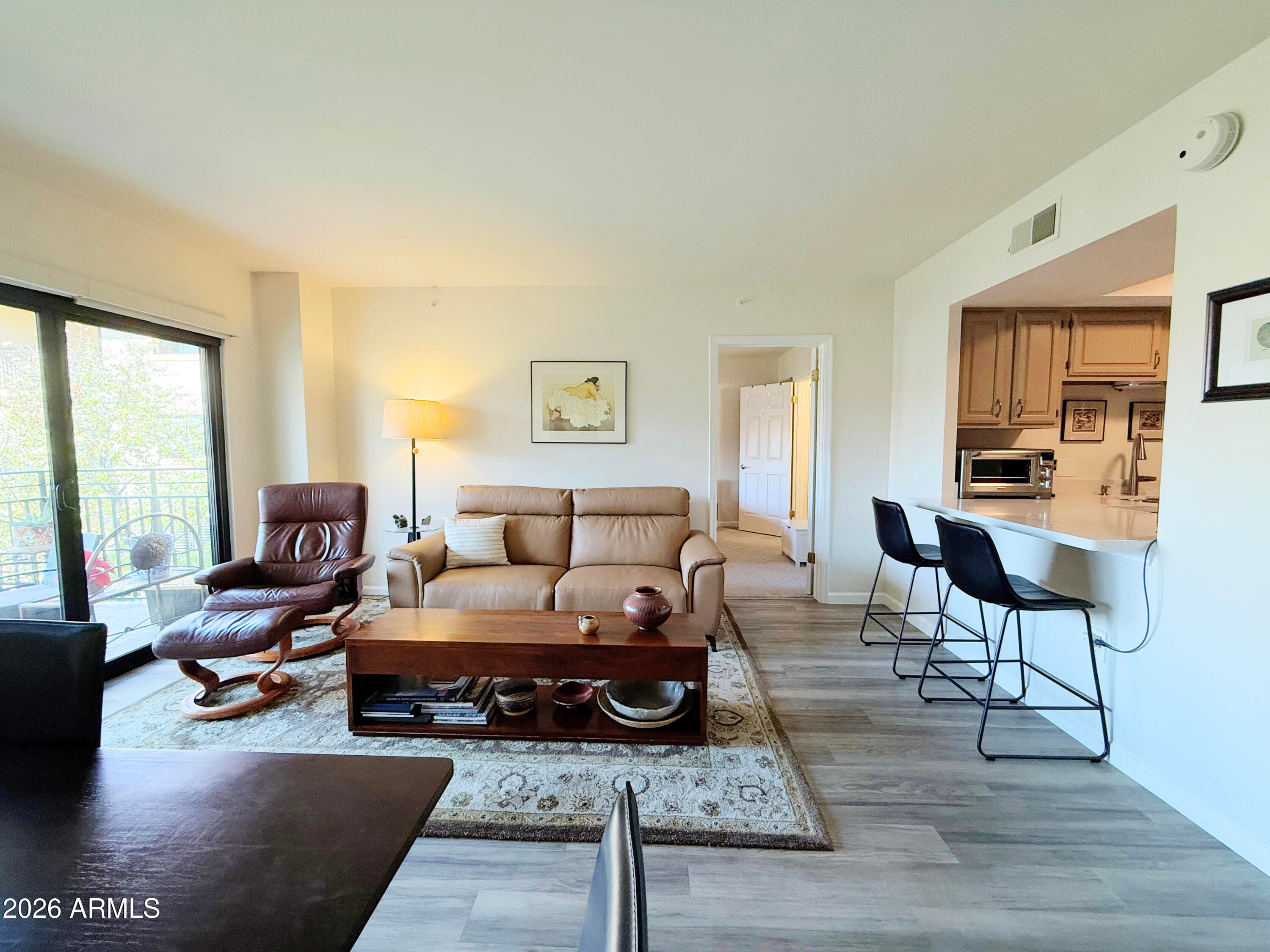10330 W THUNDERBIRD BLVD - Photo 1