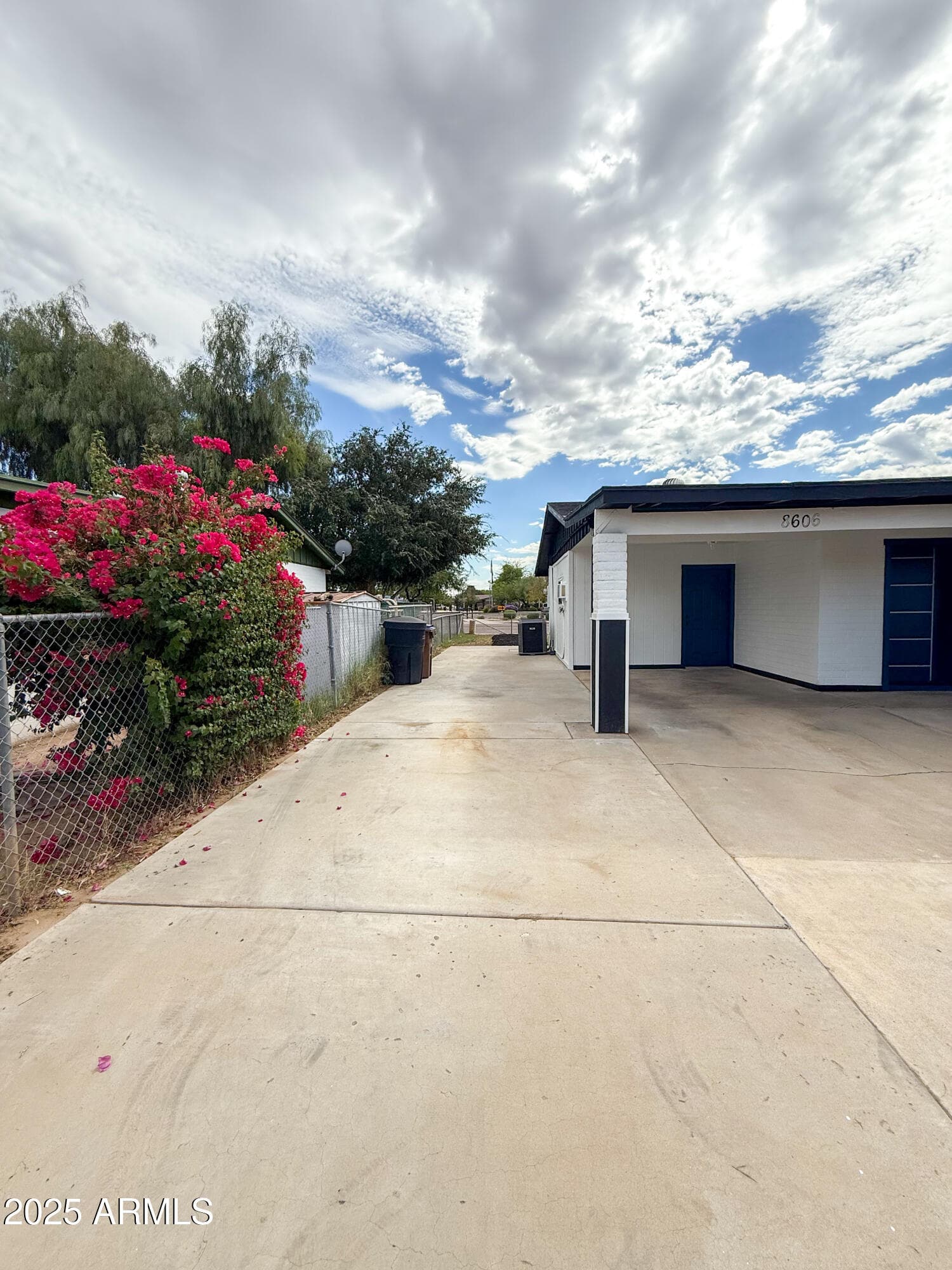 8606 W Van Buren St — photo 16