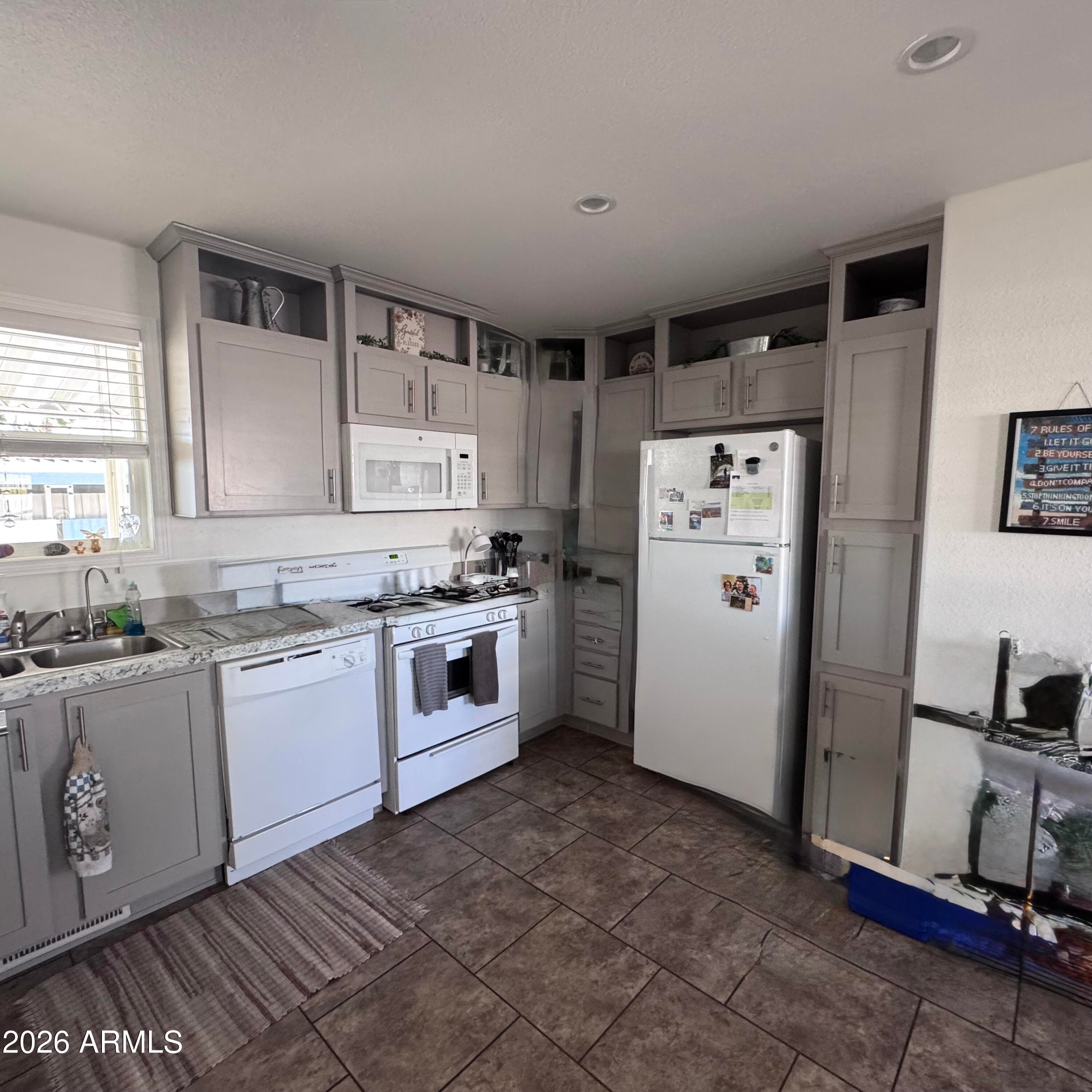 10540 E Apache Trail 15 — photo 1