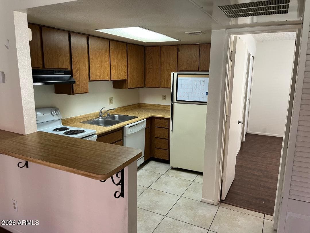 700 W University Dr 241 — photo 1