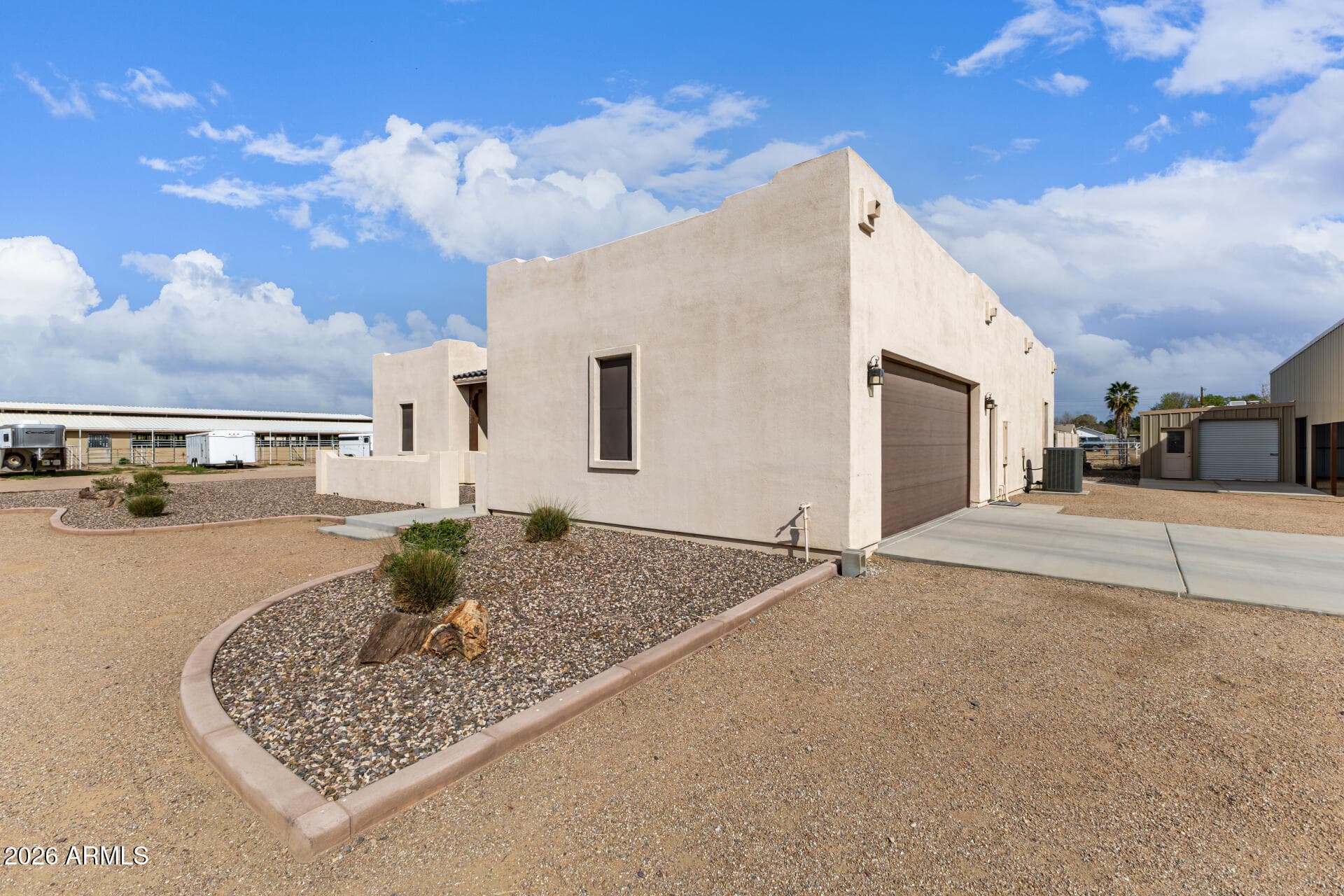 17524 E Brooks Farm Rd — photo 1