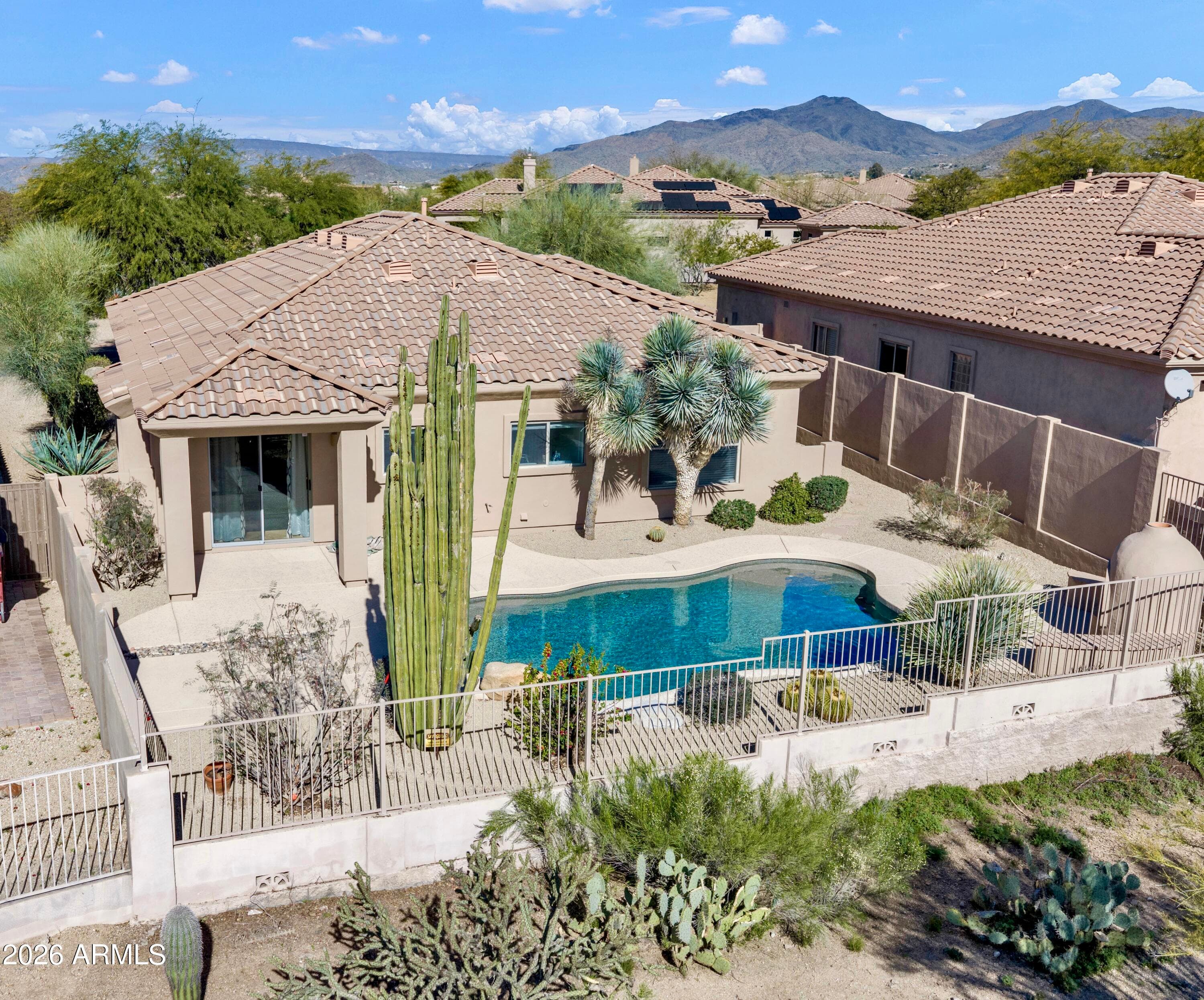 9255 E Whitewing Dr — photo 2