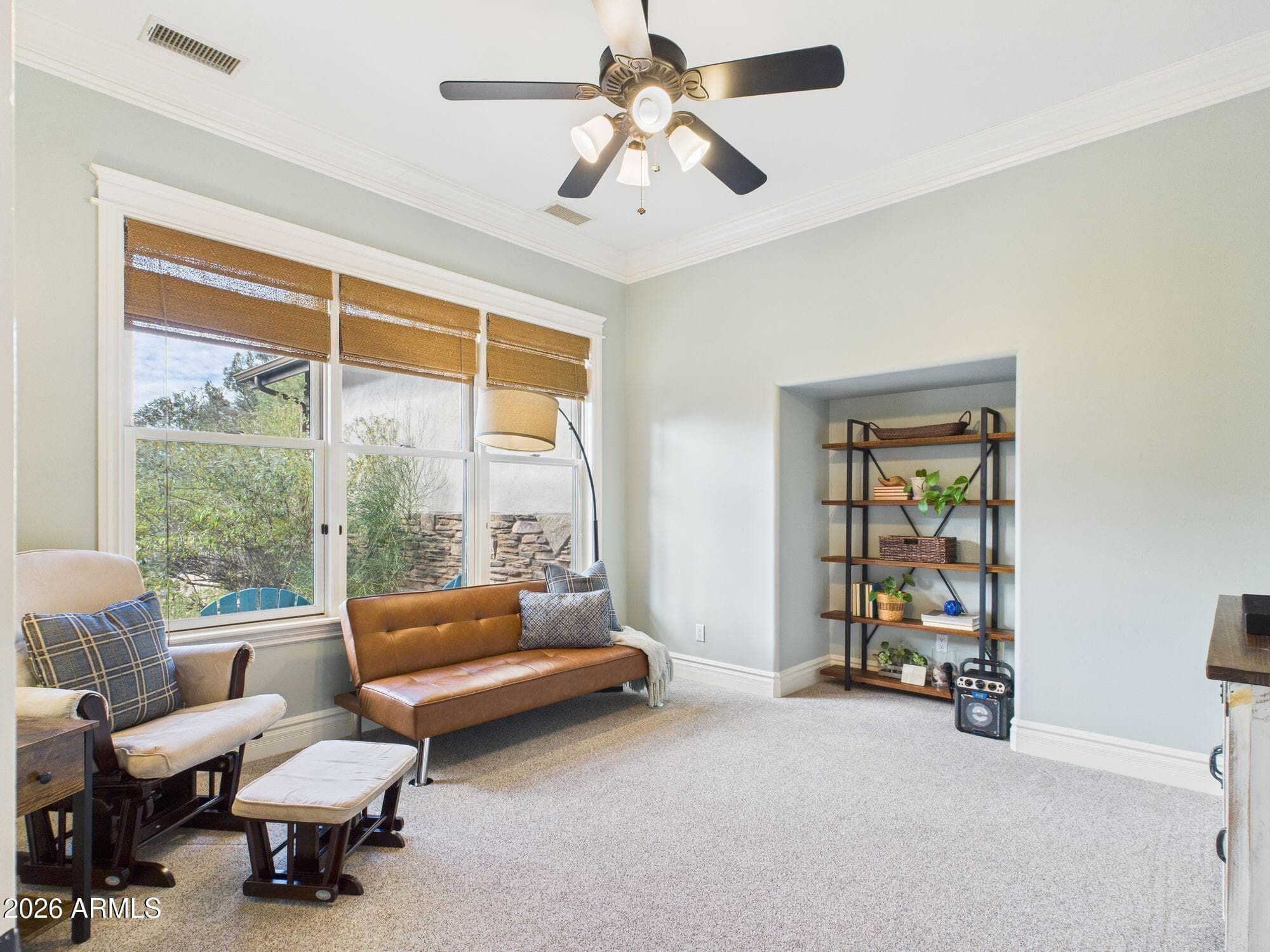 1006 W ROCK SPRINGS CIRCLE - See more photos