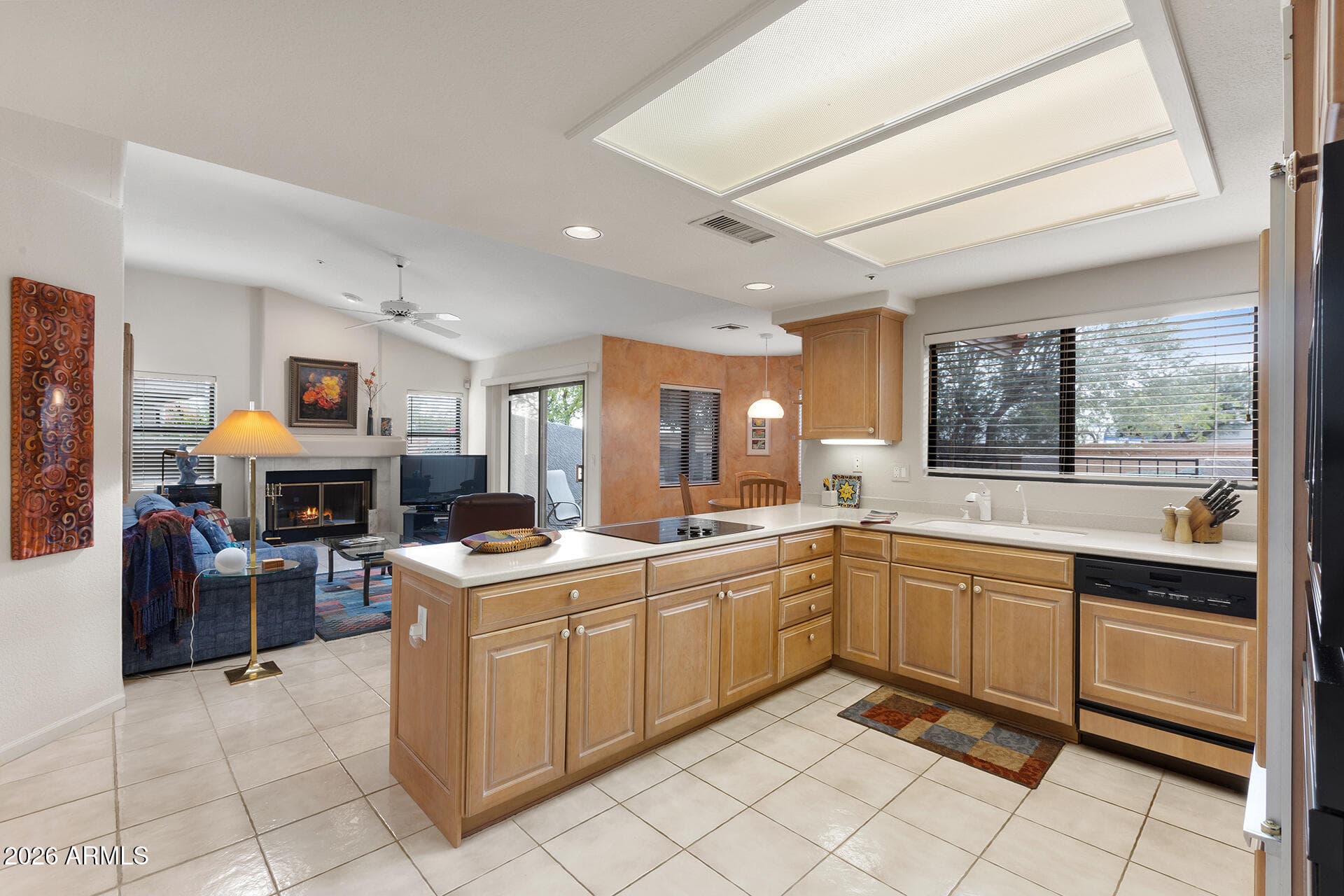 10497 E Cinnabar Ave — photo 1