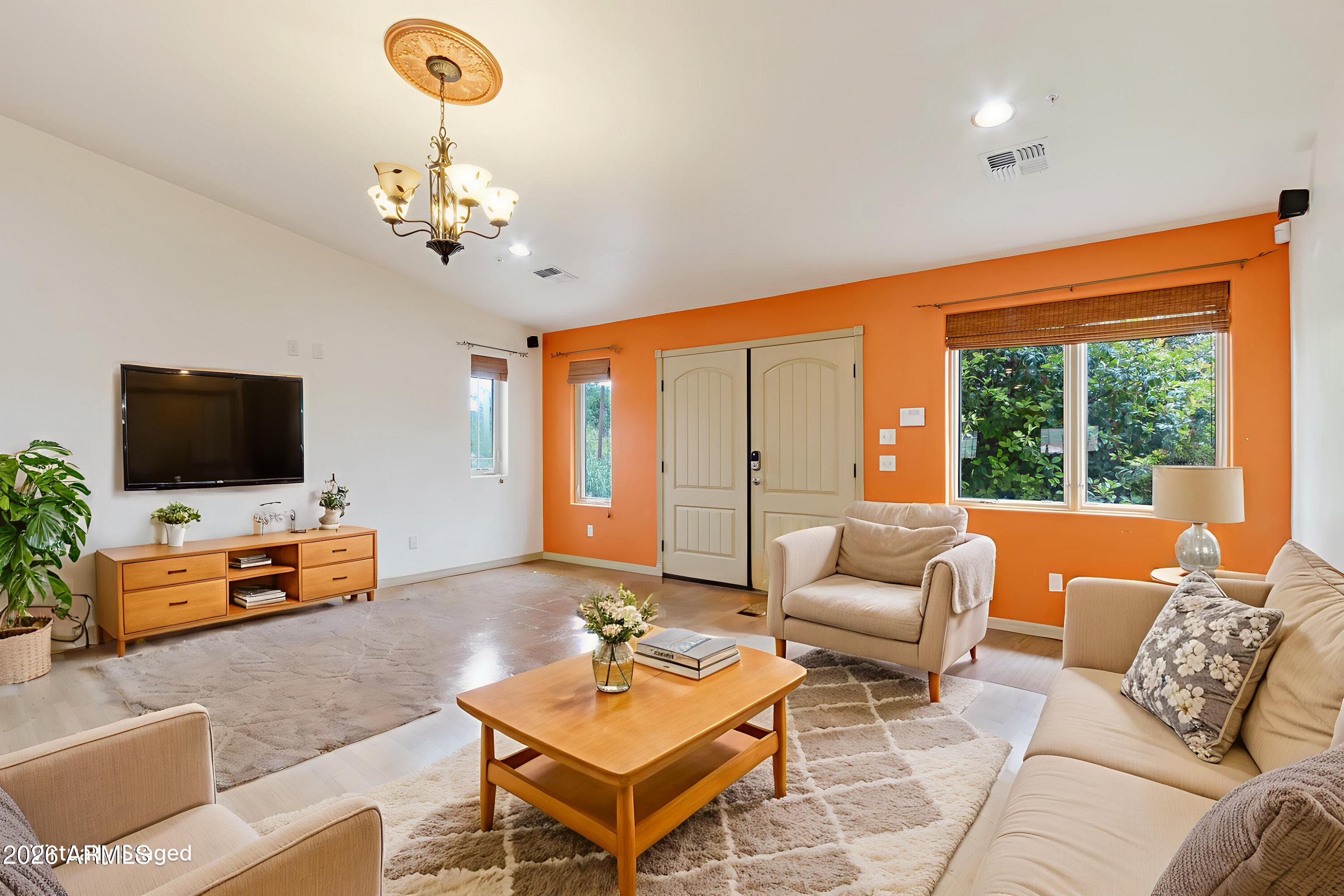 10 MOCKINGBIRD LN - See more photos