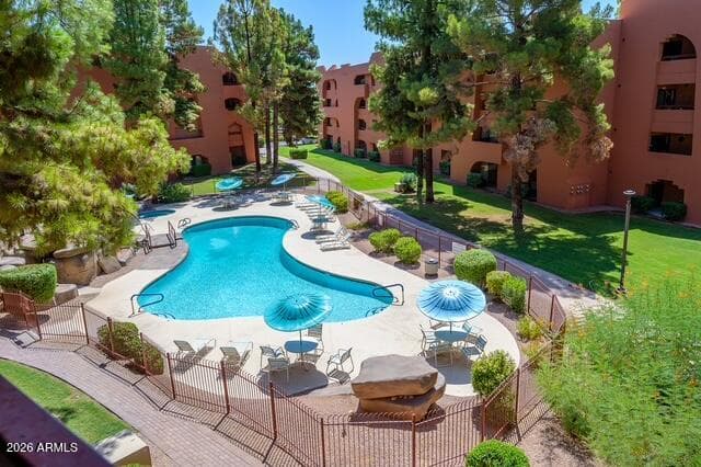 12222 N Paradise Village S Parkway 346 — photo 2
