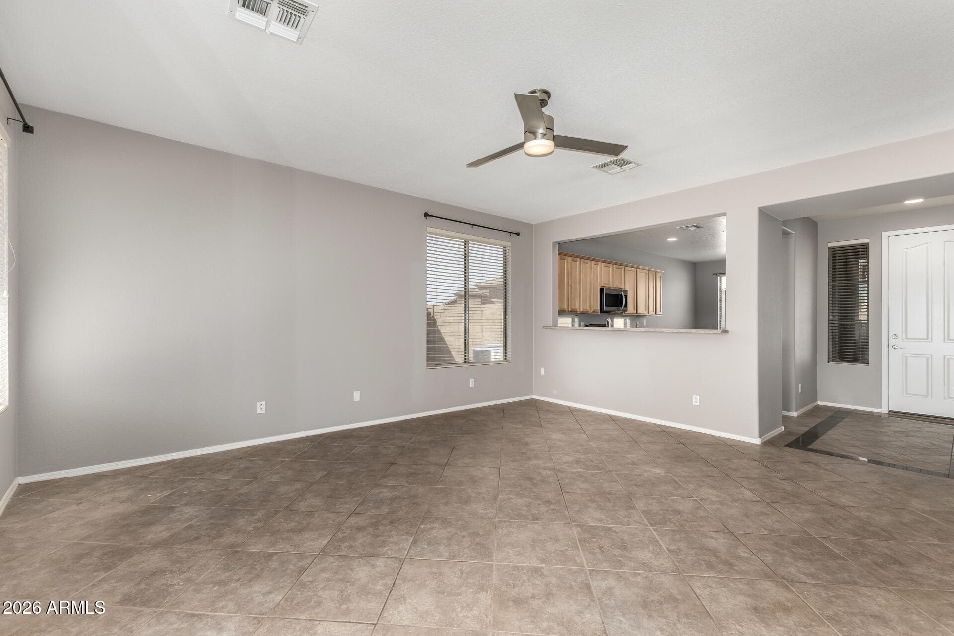 40825 N Majesty Ct — photo 2