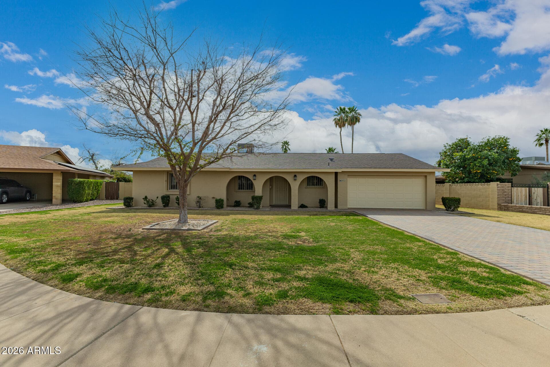 3835 E Altadena Ave — photo 1