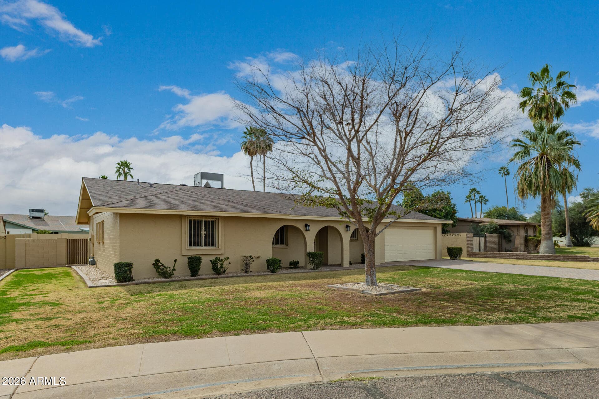 3835 E Altadena Ave — photo 2