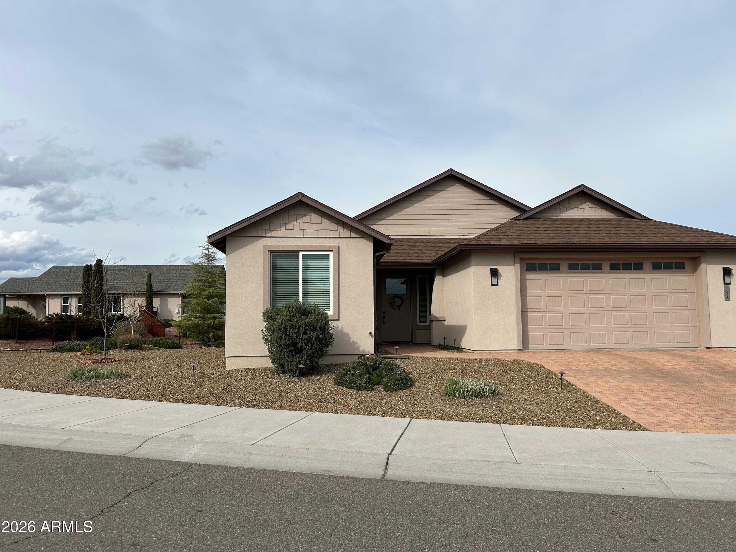 1546 Chateau Dr — photo 1