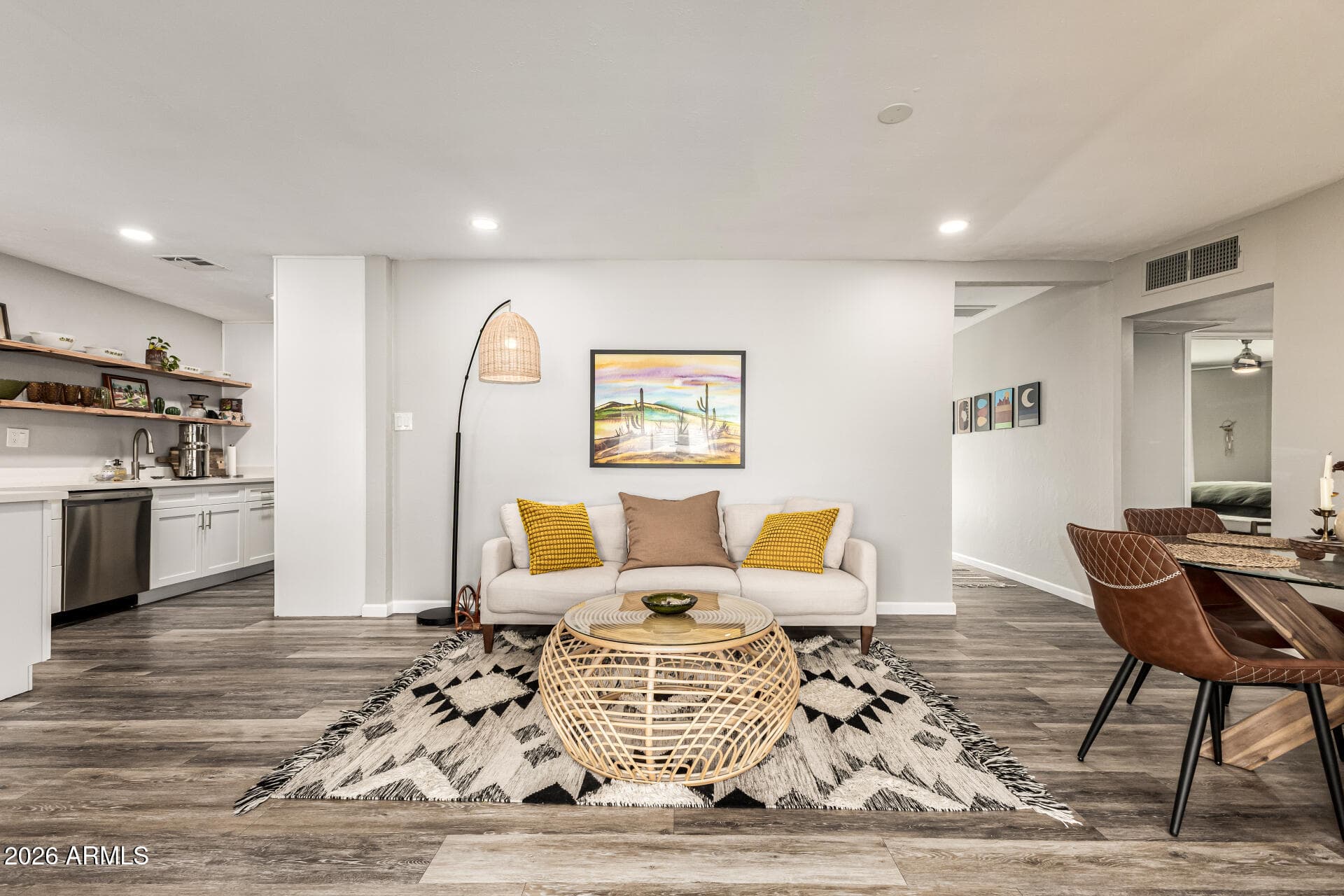 620 E Encanto Dr — photo 1