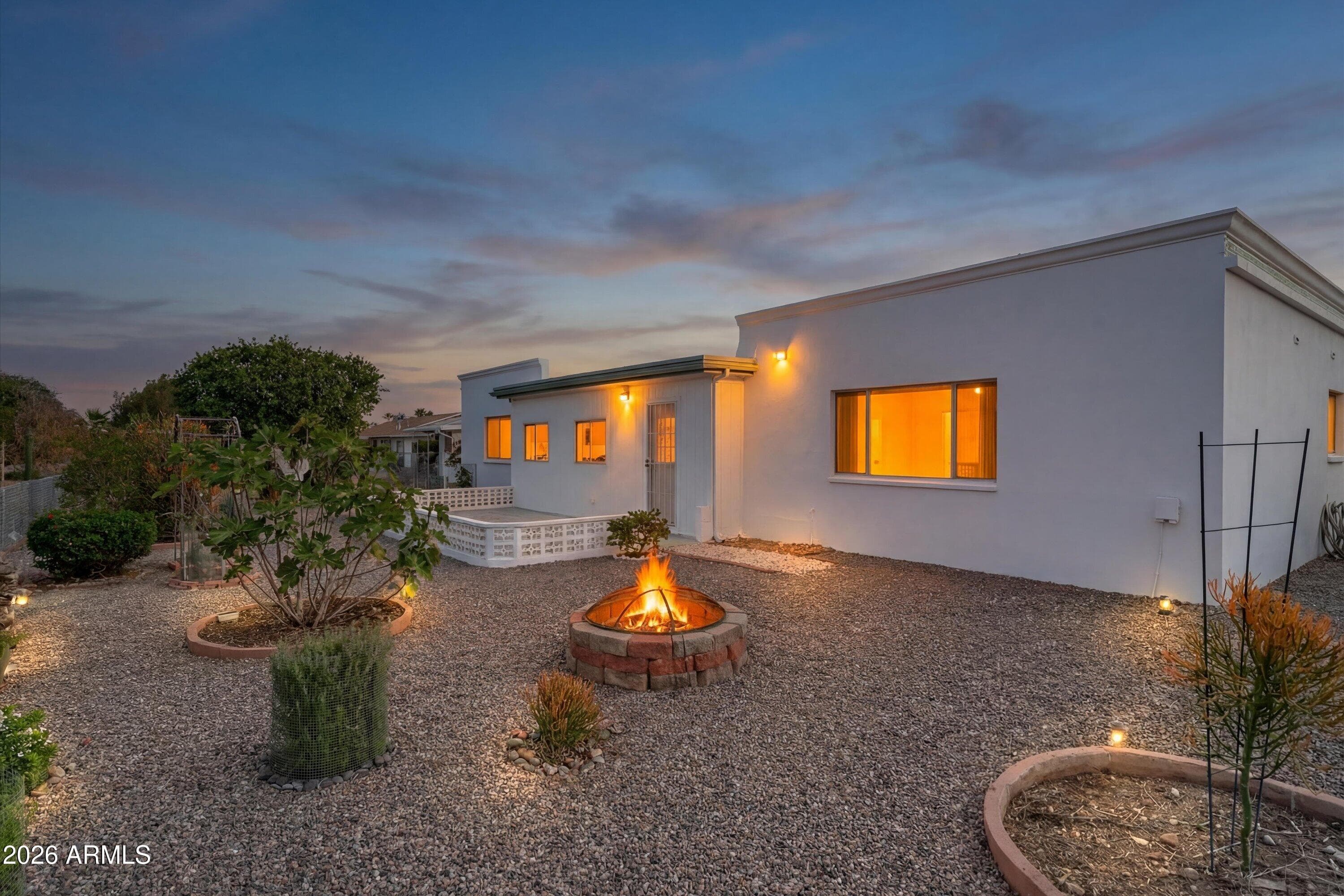 10802 W Cumberland Dr — photo 2