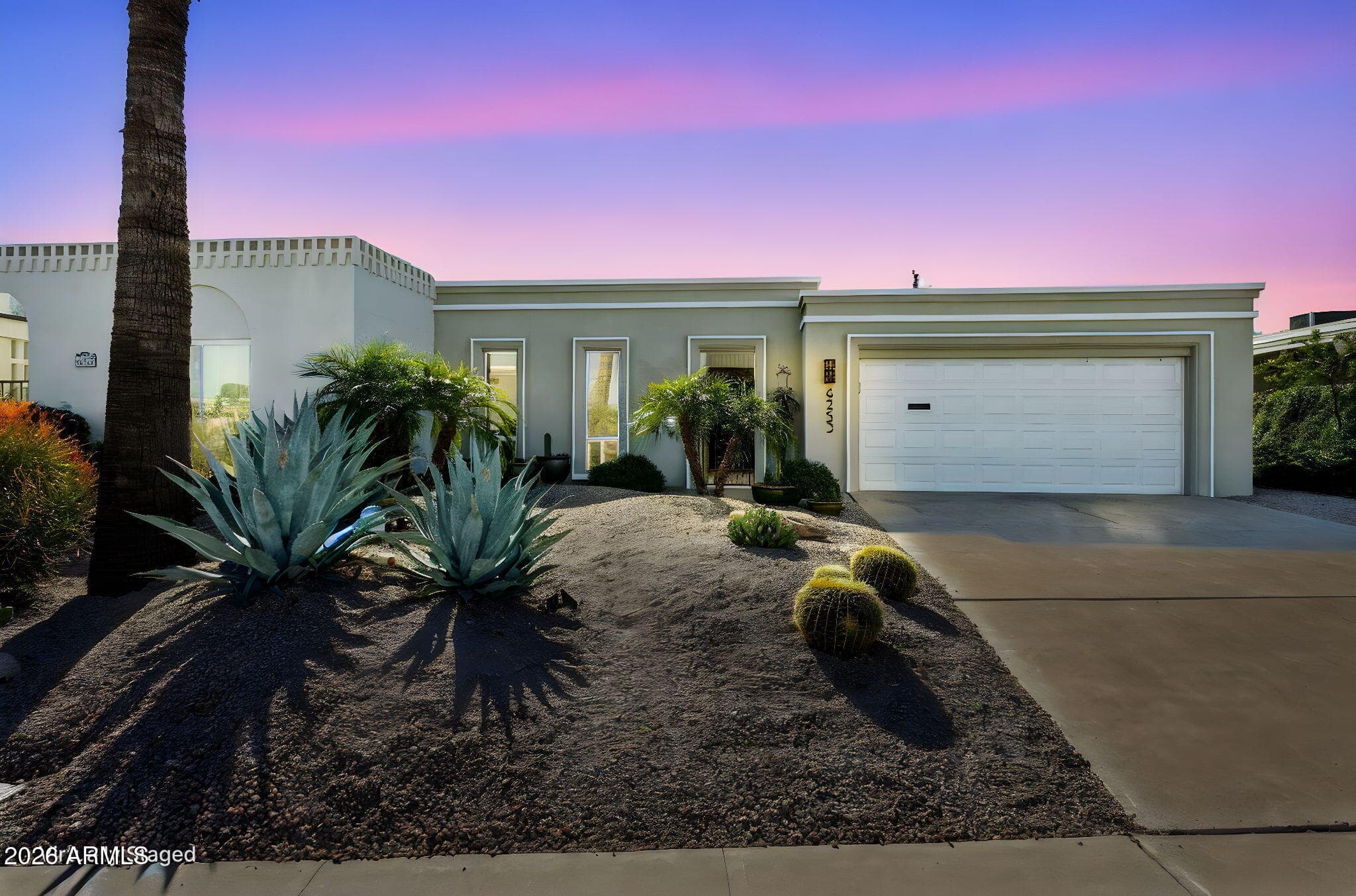 6253 E Catalina Dr — photo 2