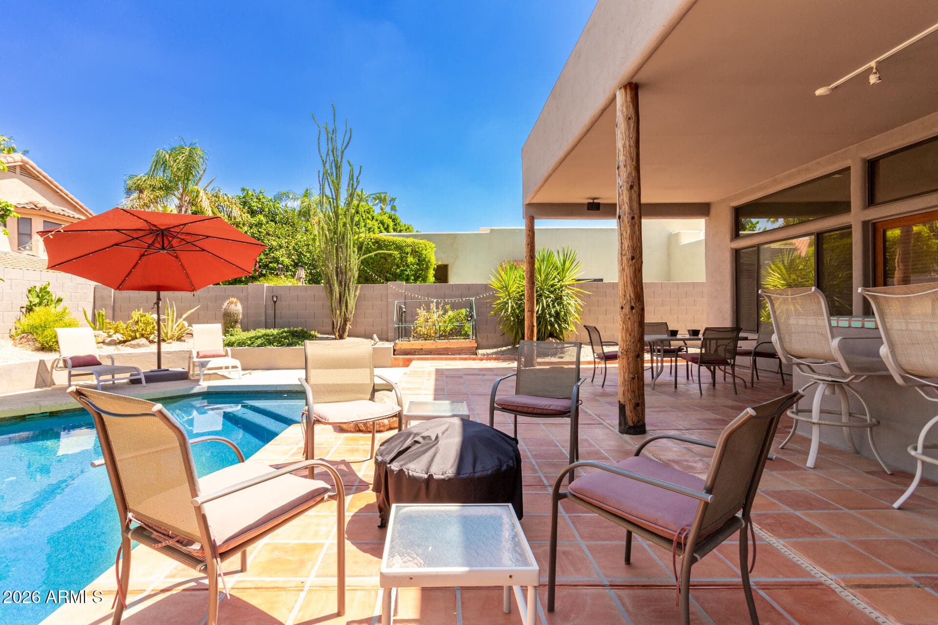 6206 E Acoma Dr — photo 2