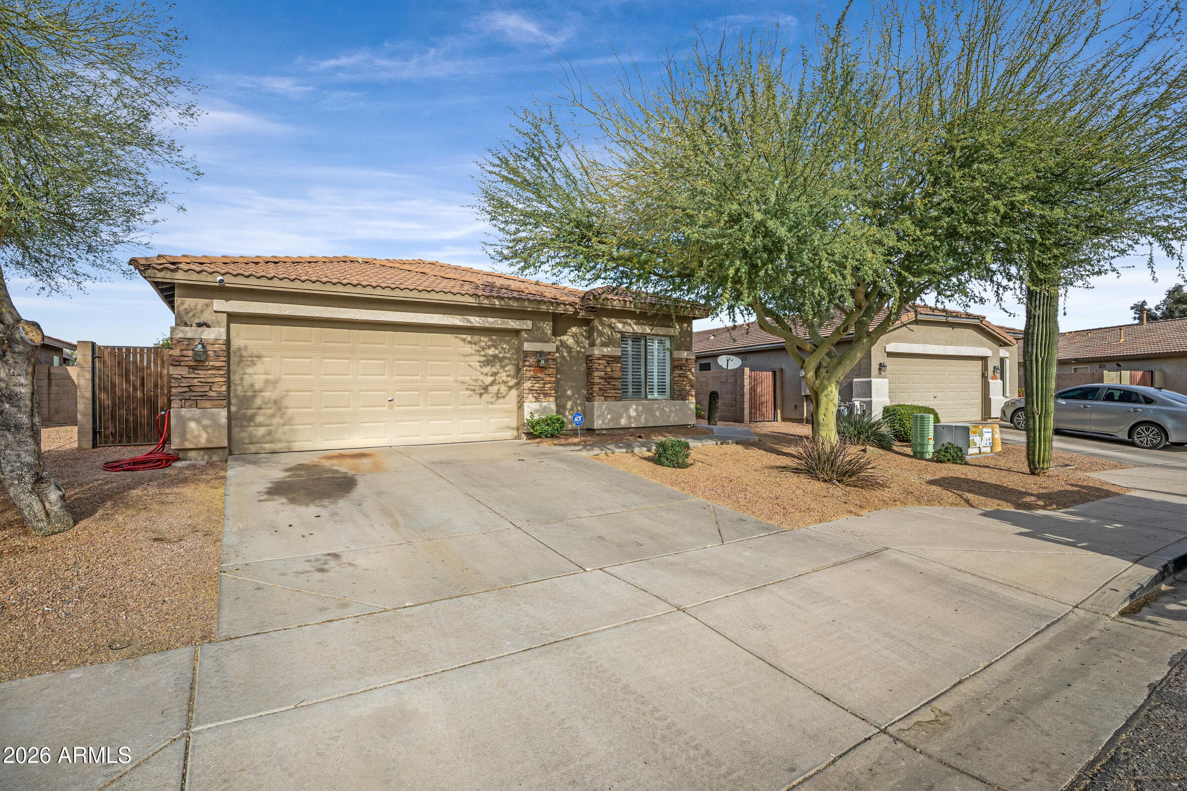 33198 N Cat Hills Ave — photo 2