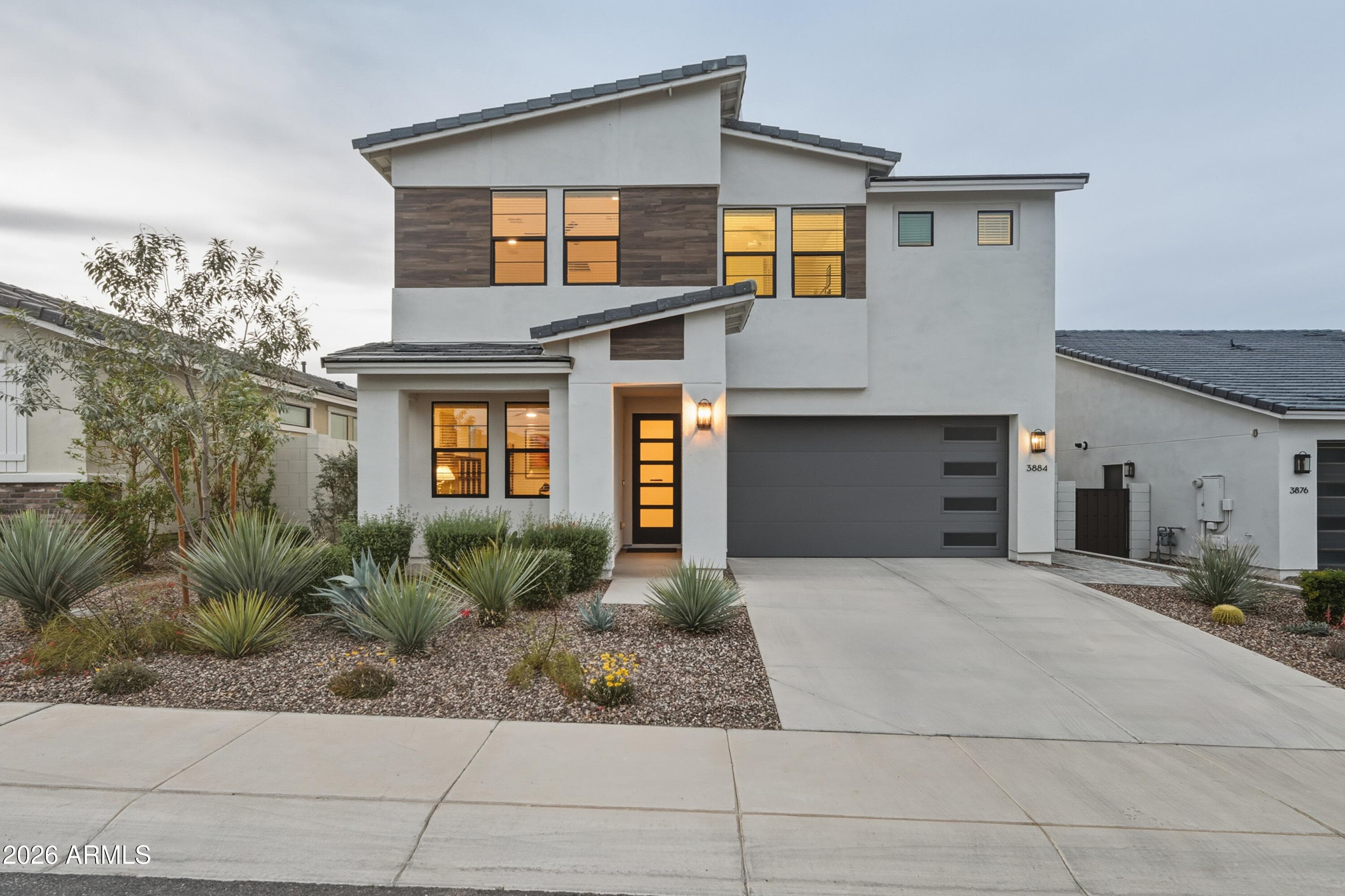 3884 W Garden Grove Dr — photo 2