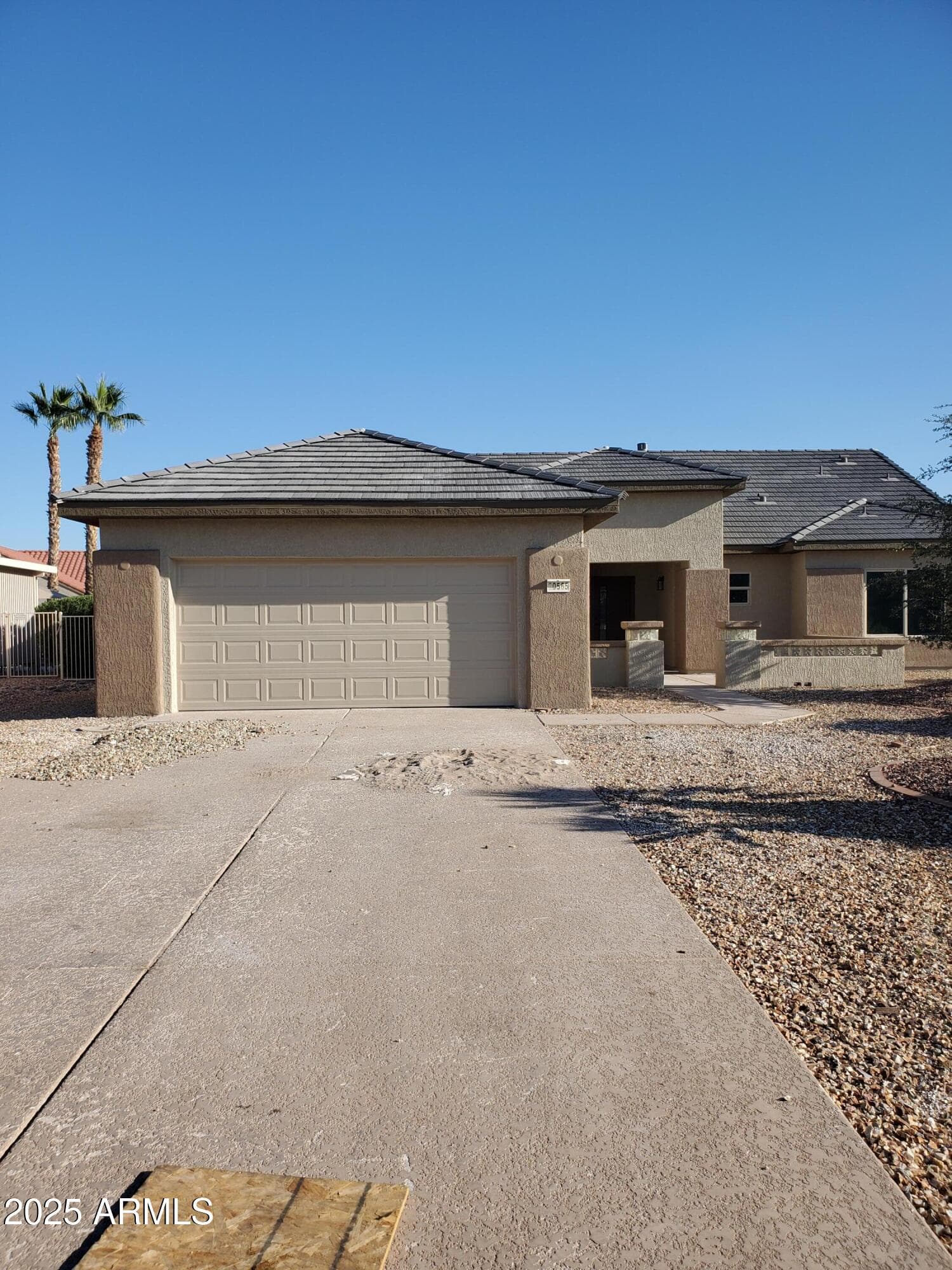 20565 N Garden Ct — photo 2