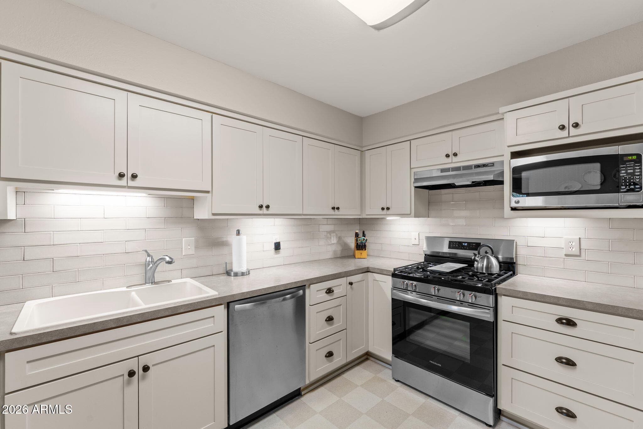 780 Javelina Dr — photo 2