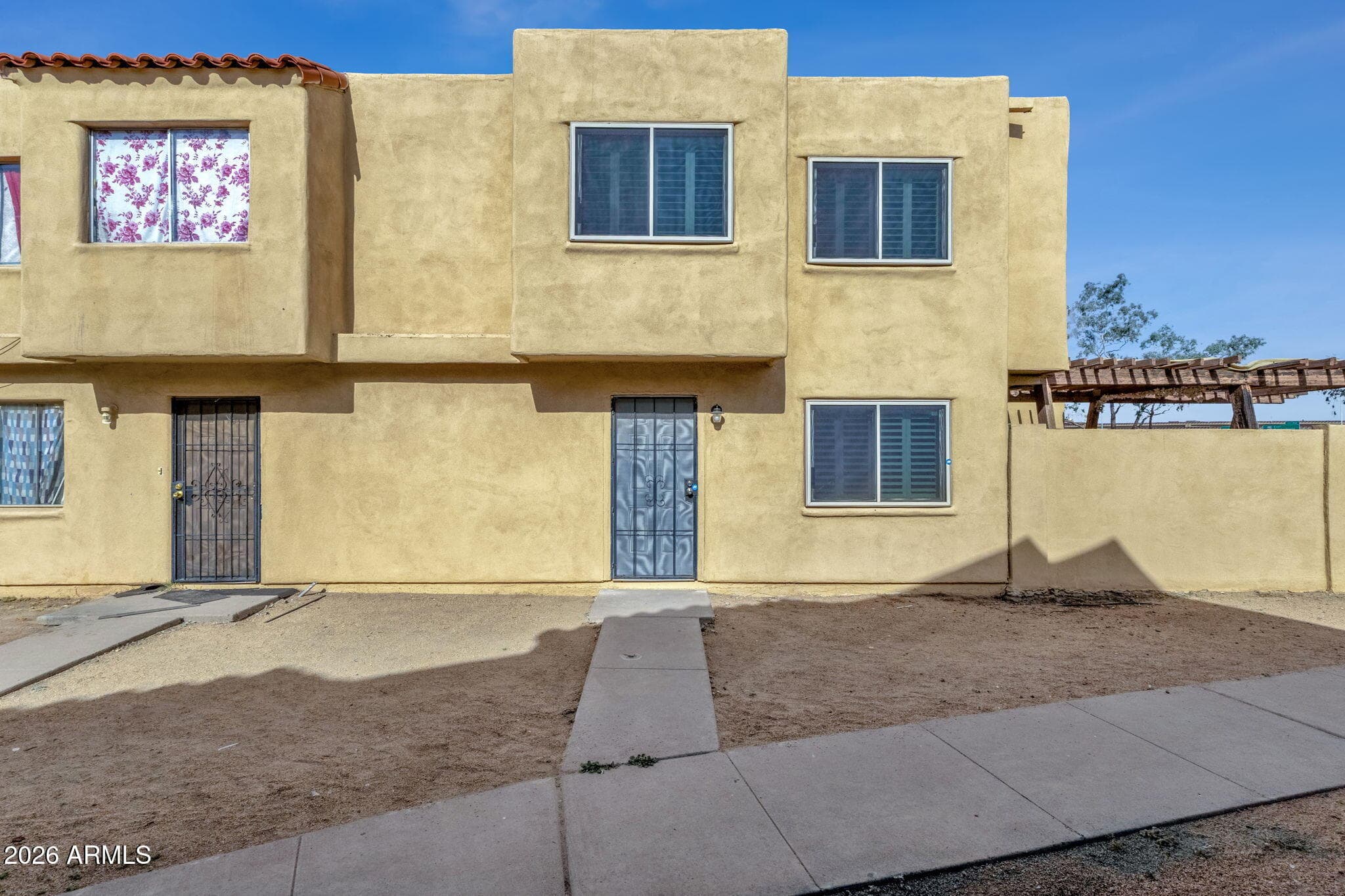 4615 E Jones Ave — photo 2