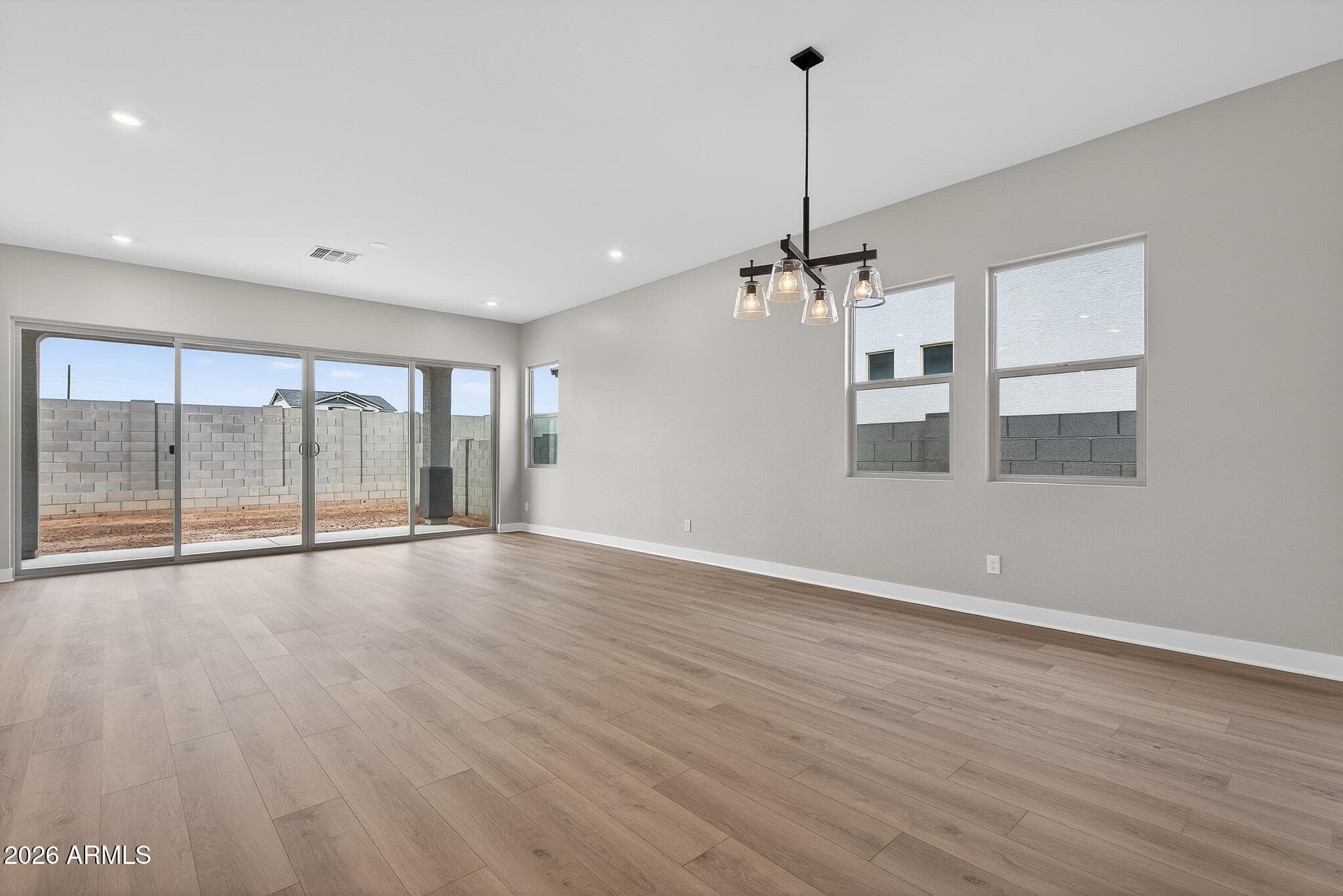 15660 W Voltaire St — photo 2