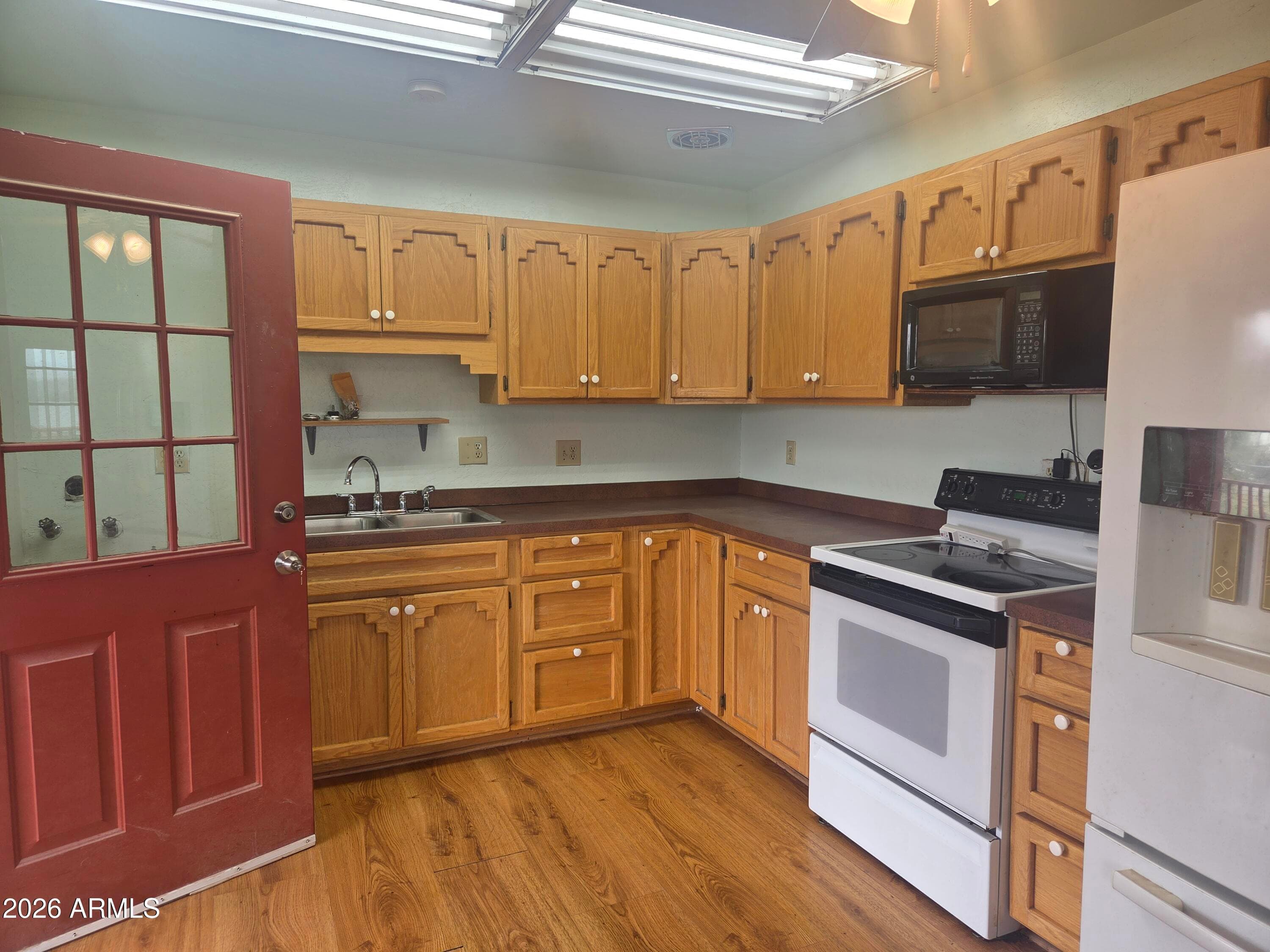 655 S 333RD AVE - Photo 3