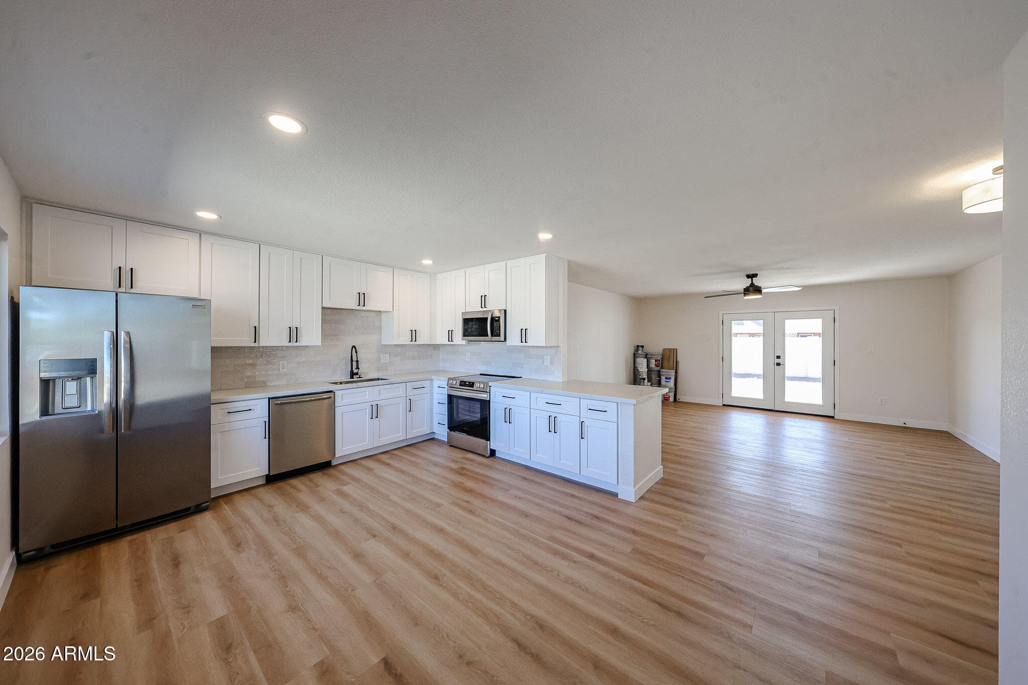 3337 W Ocotillo Rd — photo 1