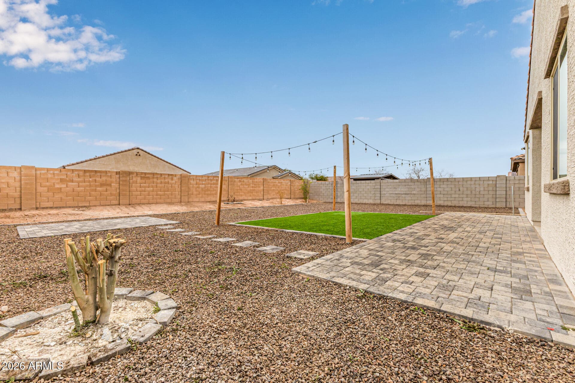 1636 E Jardin Pl — photo 37