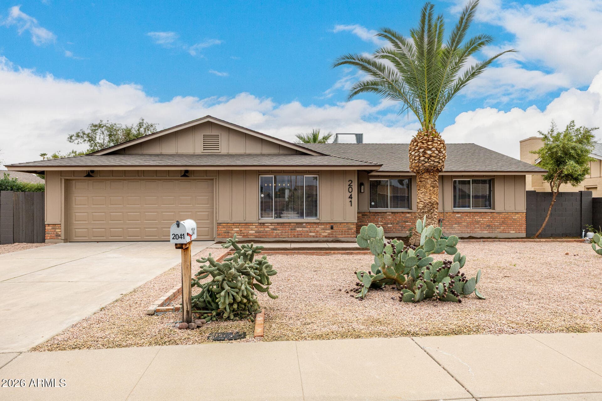 2041 E Radcliffe Dr — photo 1