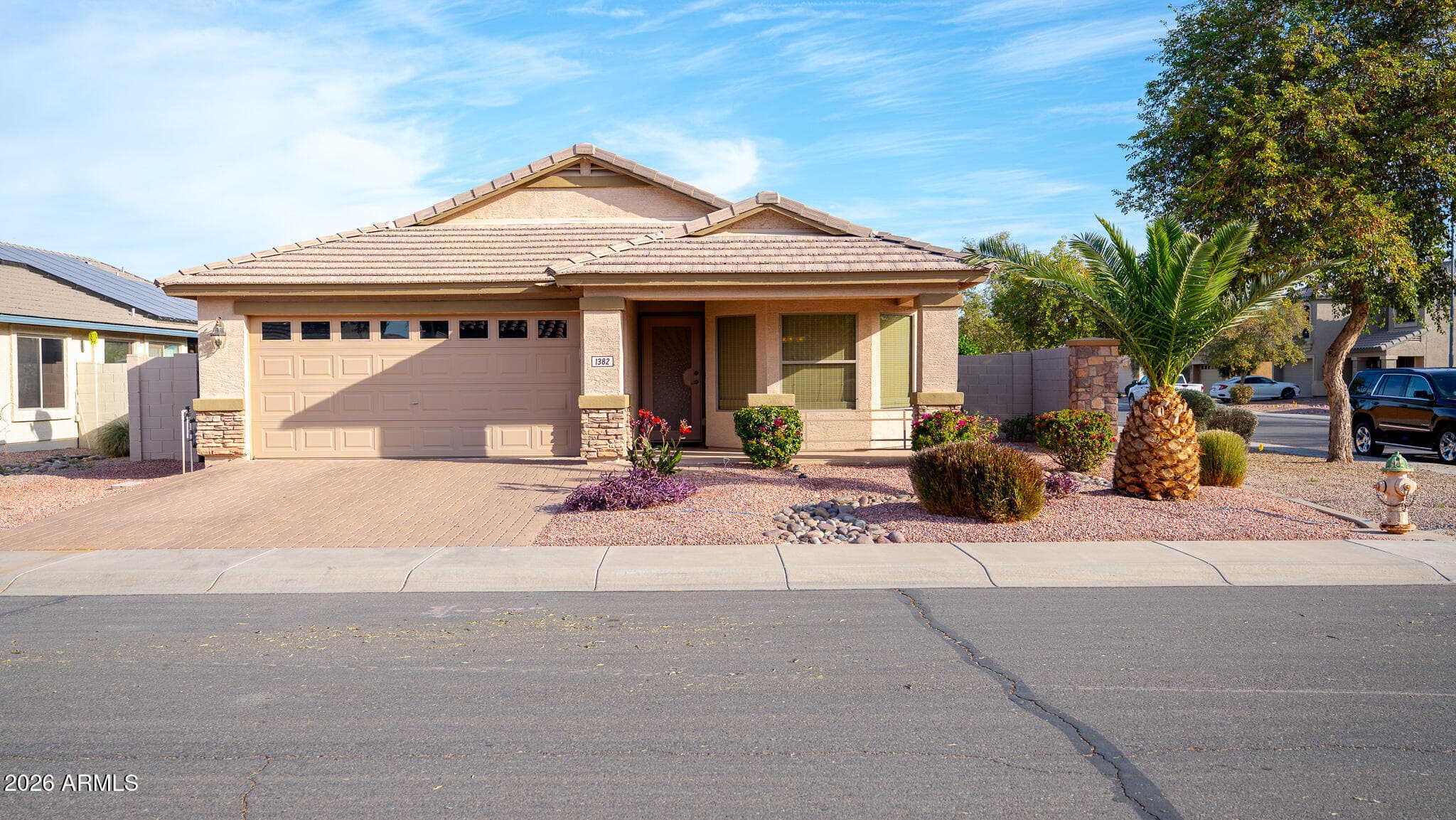 1382 E PRICKLY PEAR DR - Photo 4