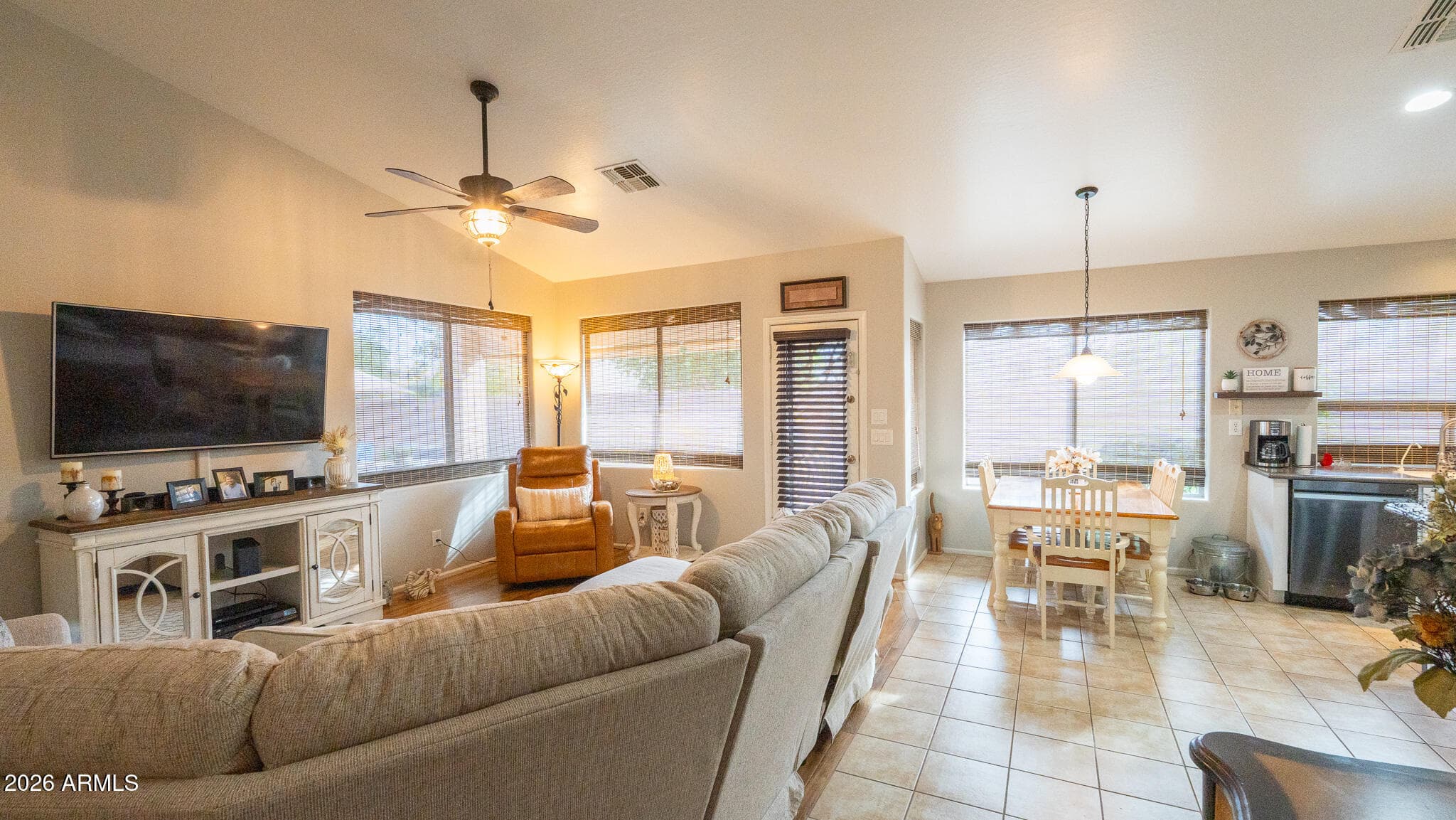 1382 E PRICKLY PEAR DR - See more photos