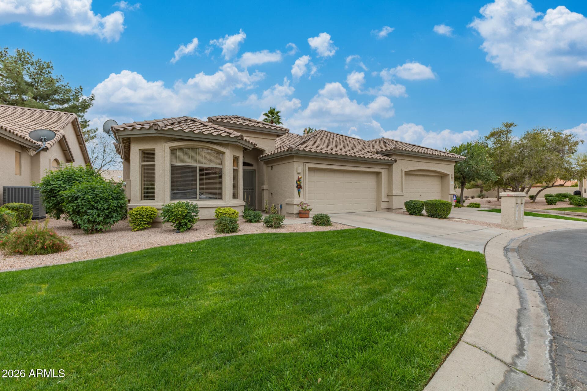 9617 E Holiday Way — photo 2