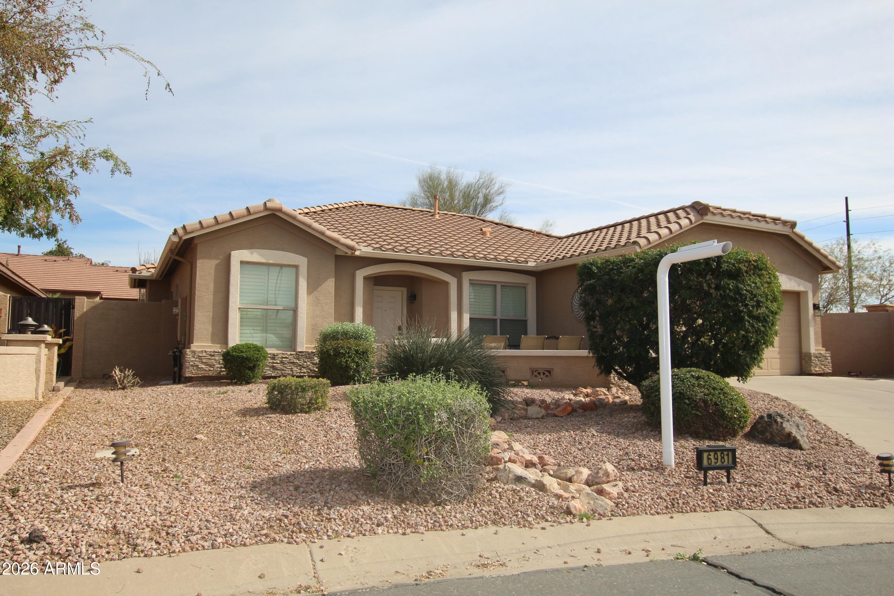 6981 S Miller Dr — photo 2