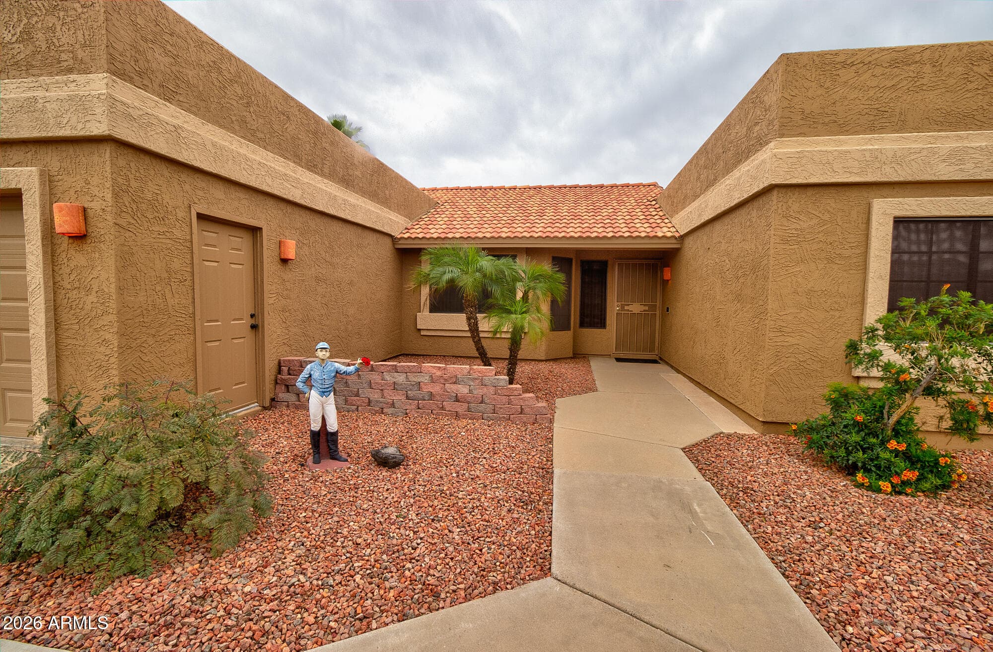 755 S Velero St — photo 2