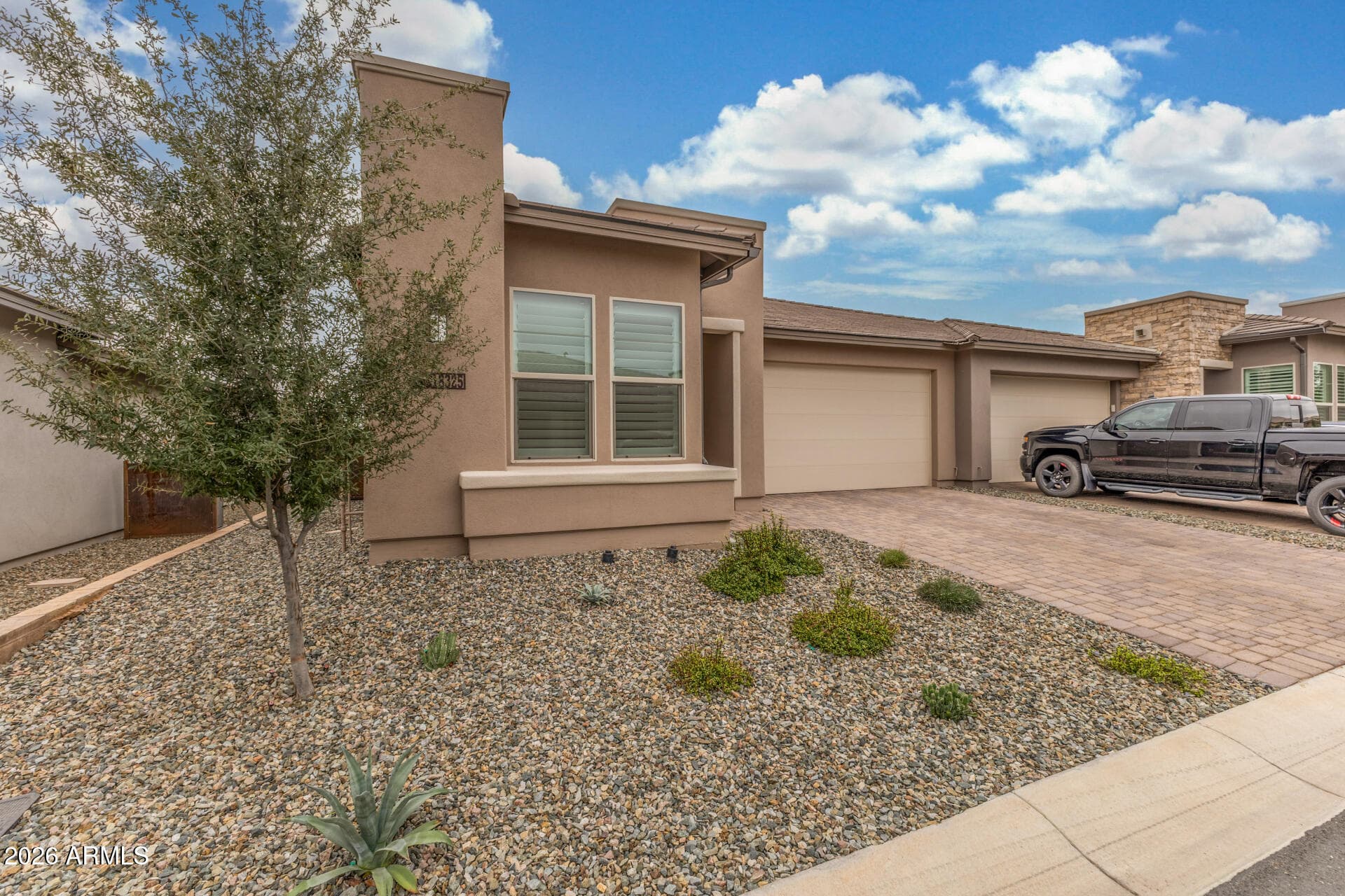 18325 E Spring Valley Ct — photo 2