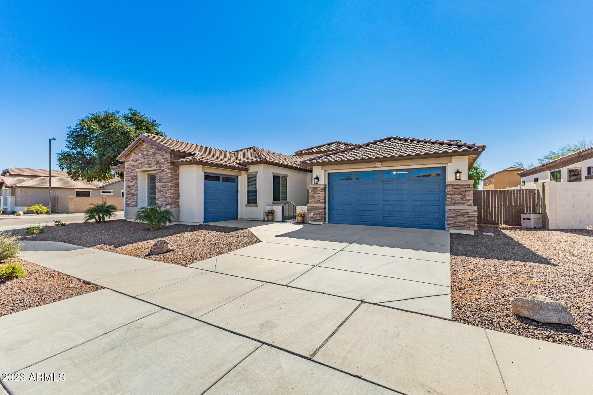 15981 W POINSETTIA DR - Photo 2