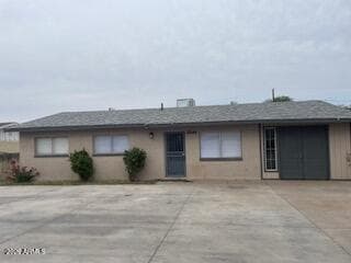 12546 W Lower Buckeye Rd — photo 1