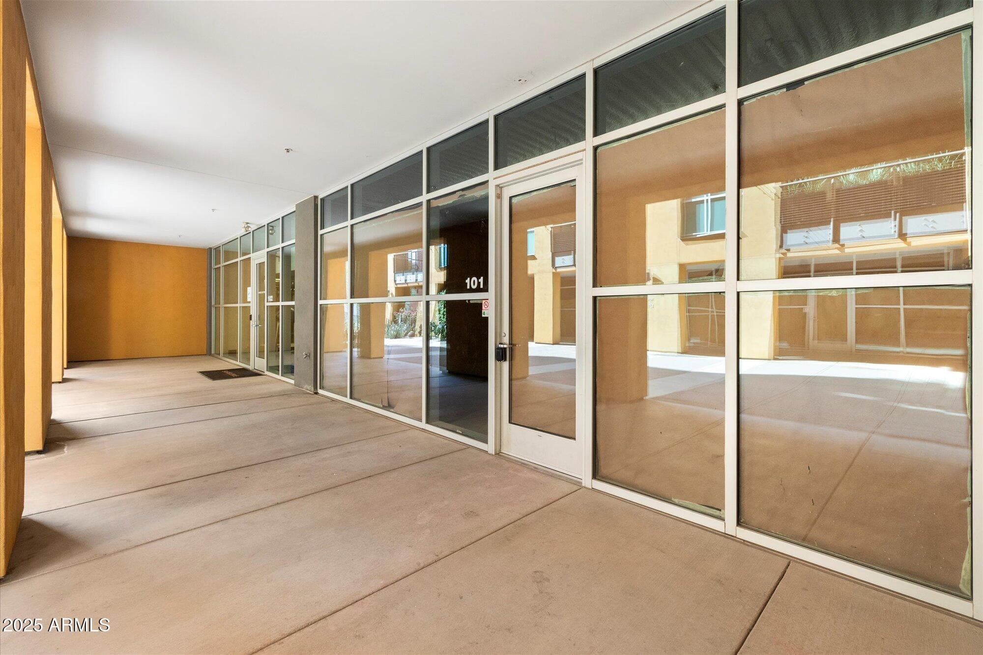 4739 N SCOTTSDALE RD - Photo 5