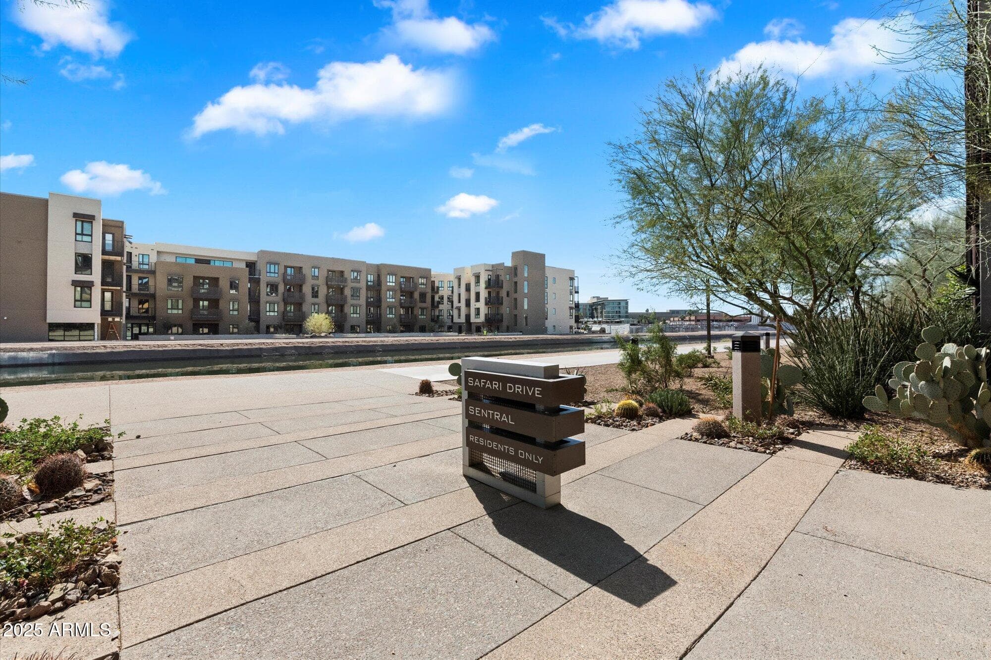 4739 N Scottsdale Rd H1001 — photo 11