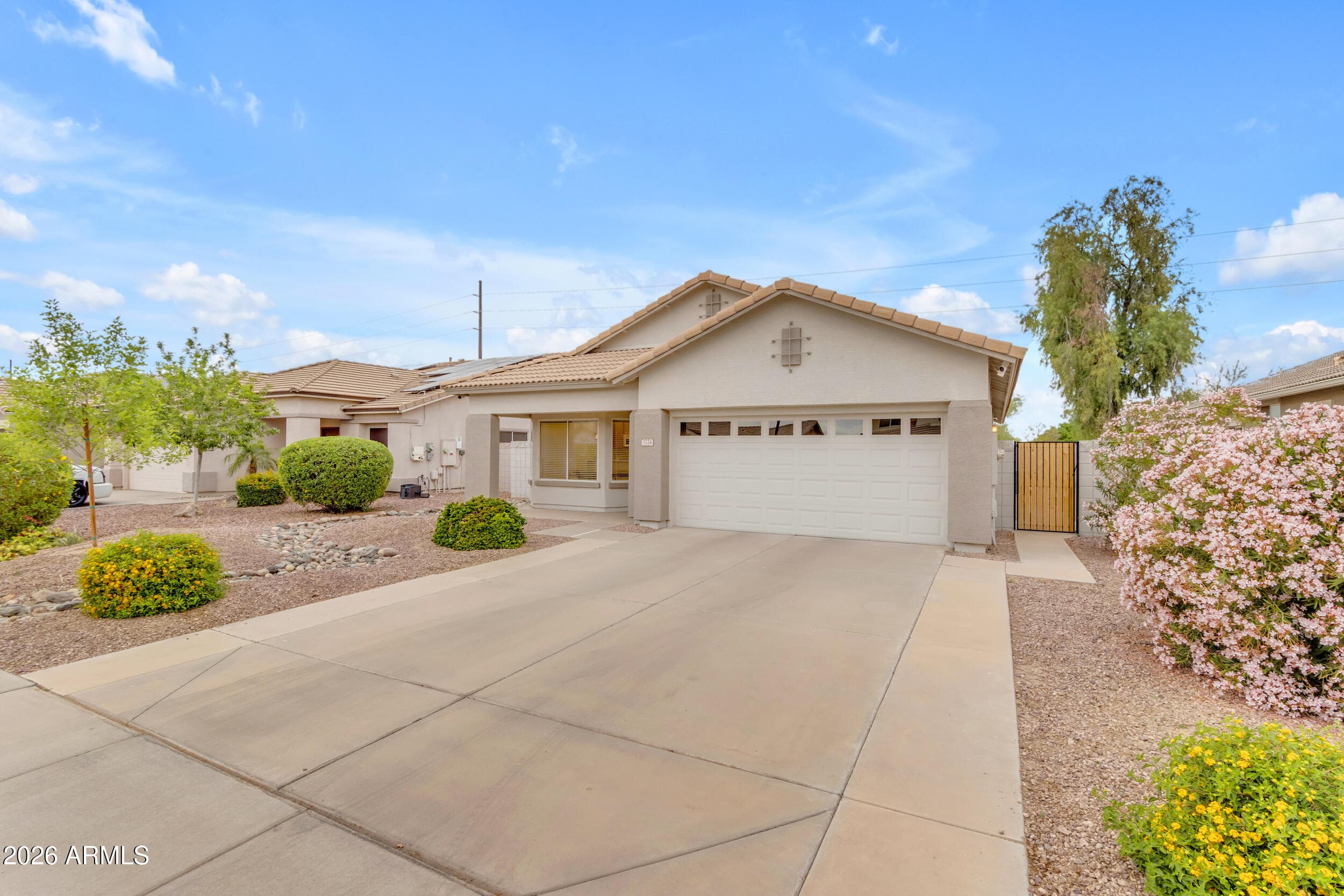 3724 E Derringer Way — photo 2