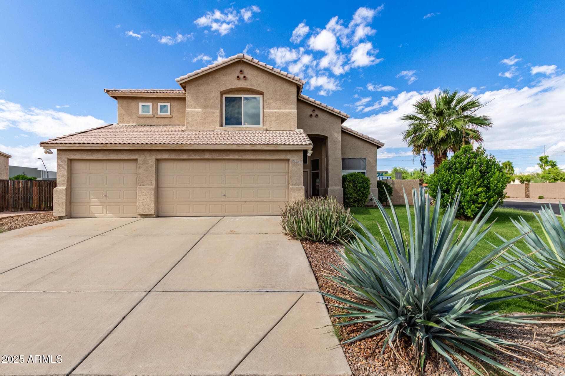 8274 S Stephanie Ln — photo 1