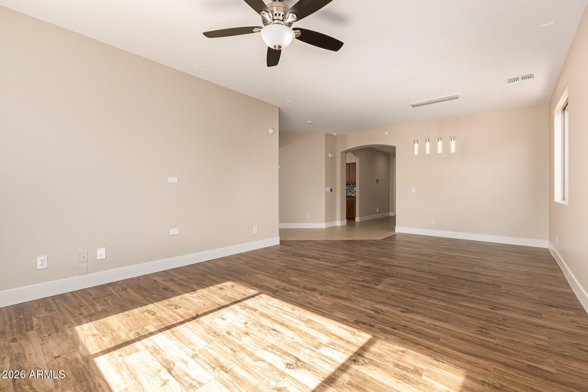 10625 E KNOWLES AVE - See more photos