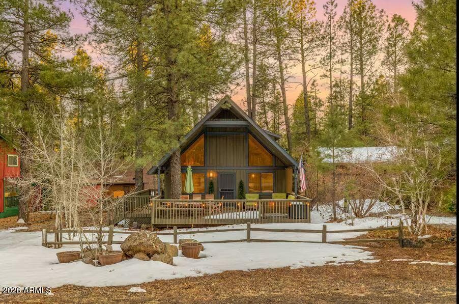 115 Lodge Dr — photo 1