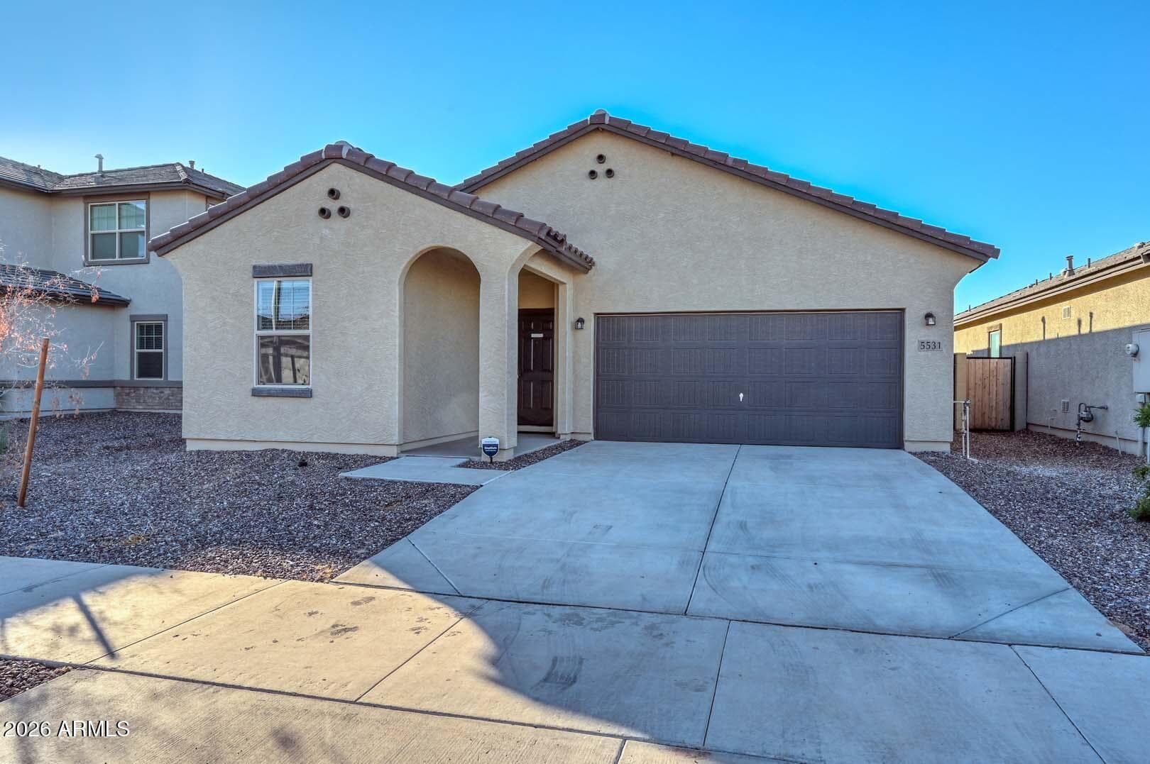 5531 W Willow Ridge Dr — photo 2